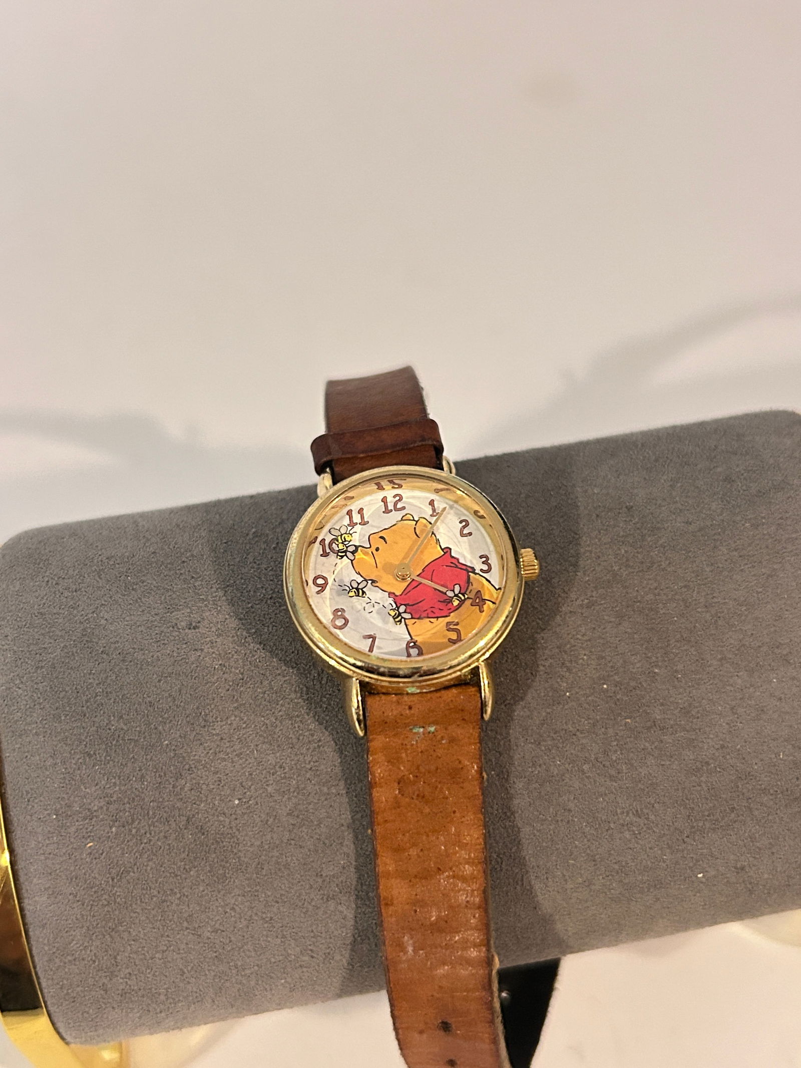 Vintage Timex Pooh Bear Watch working (1 of 4)