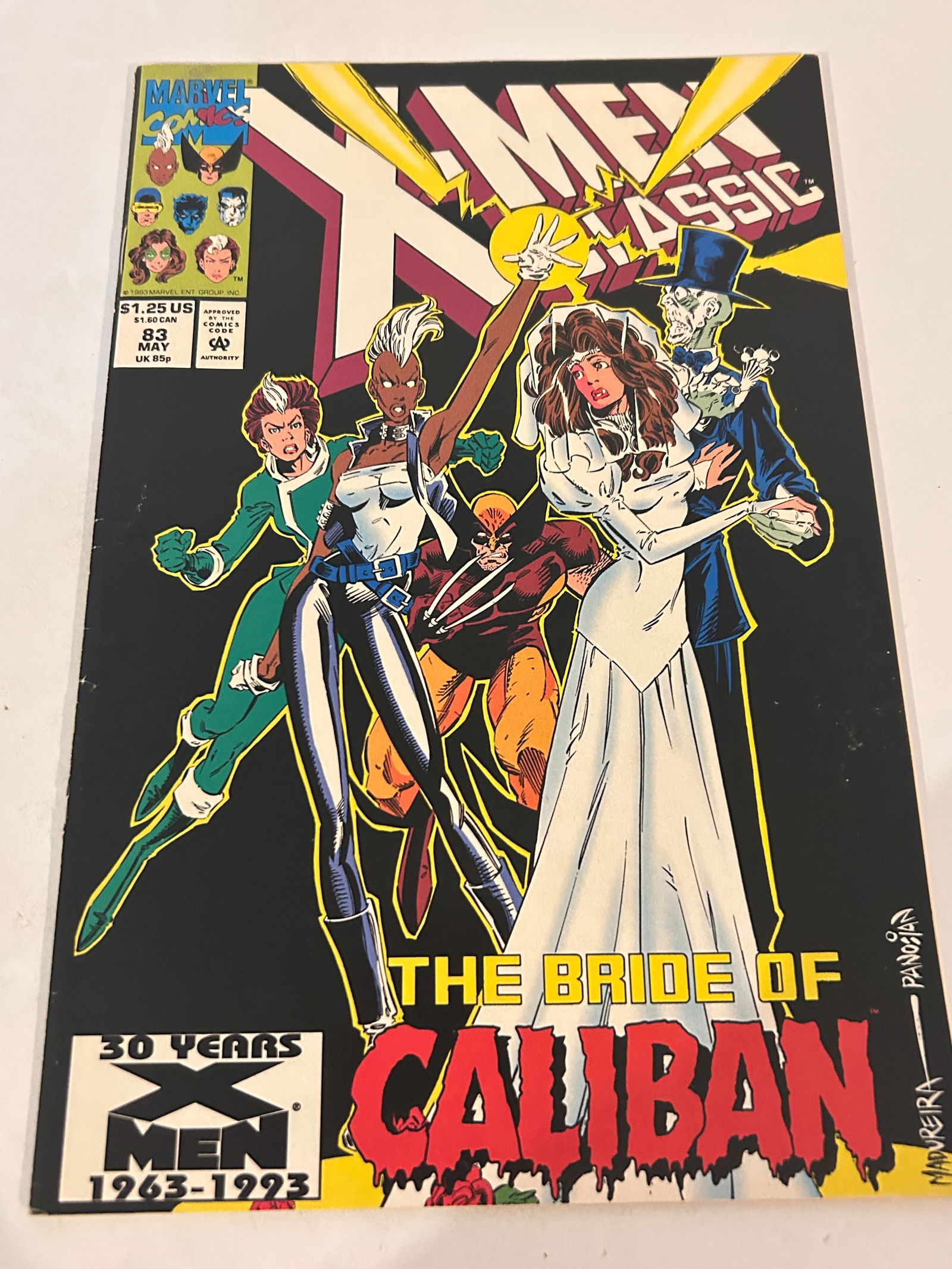 Vintage Comic Book X-Men Classic # 83: Vintage Comic Book X-Men Classic # 83 Please view all photos as they are part of the description and condition of this Item, Feel free to contact me with questions or picture requests! Used Item AS IS