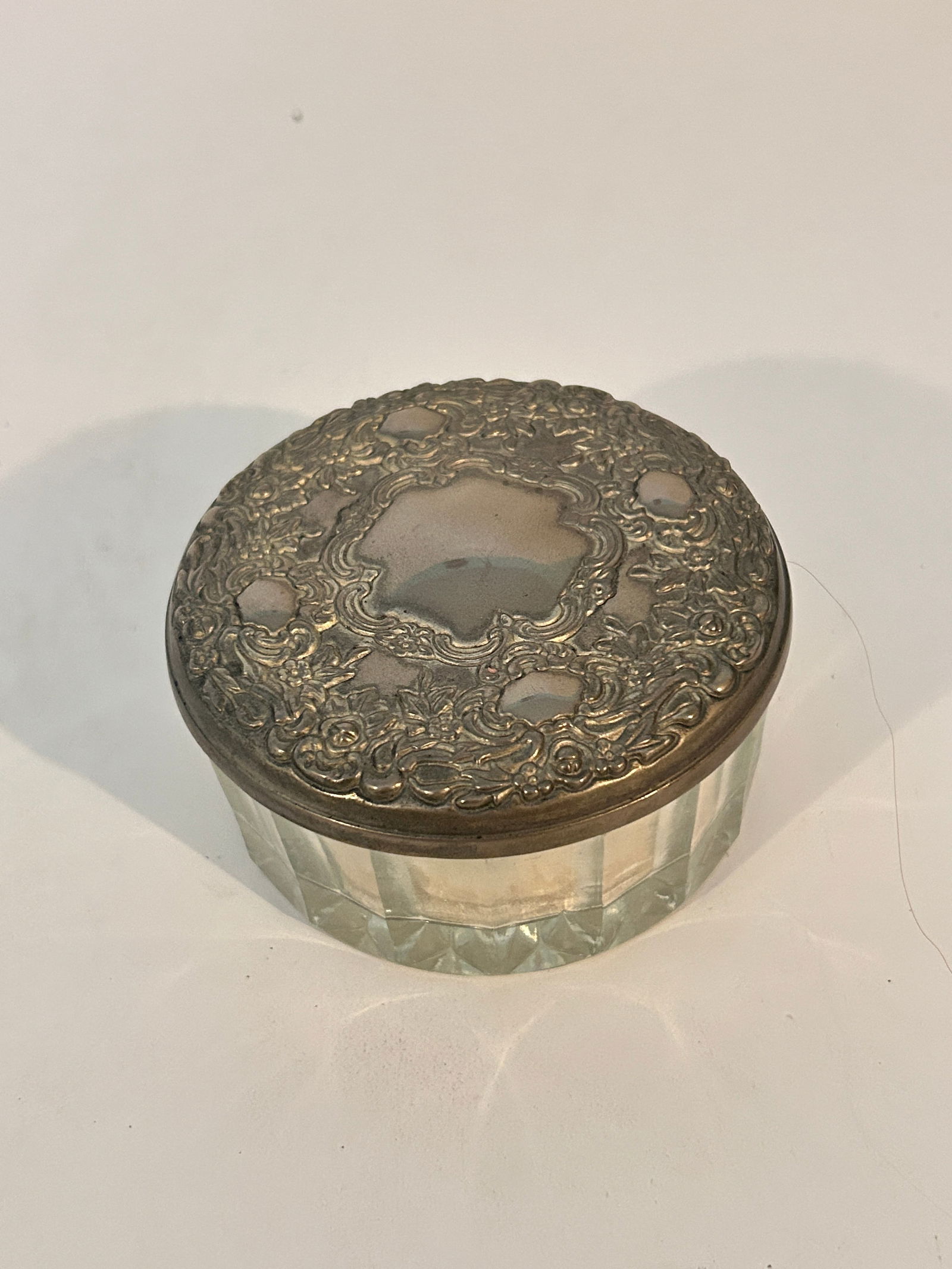 Vintage Crystal powder dish (1 of 5)