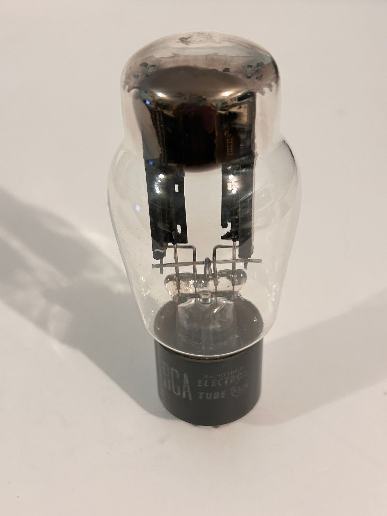 Vintage RCA 5u4g Vacuum Tube tested: Vintage RCA 5u4g Vacuum Tube tested Please view all photos as they are part of the description and condition of this Item, Feel free to contact me with questions or picture requests! Used Item AS IS