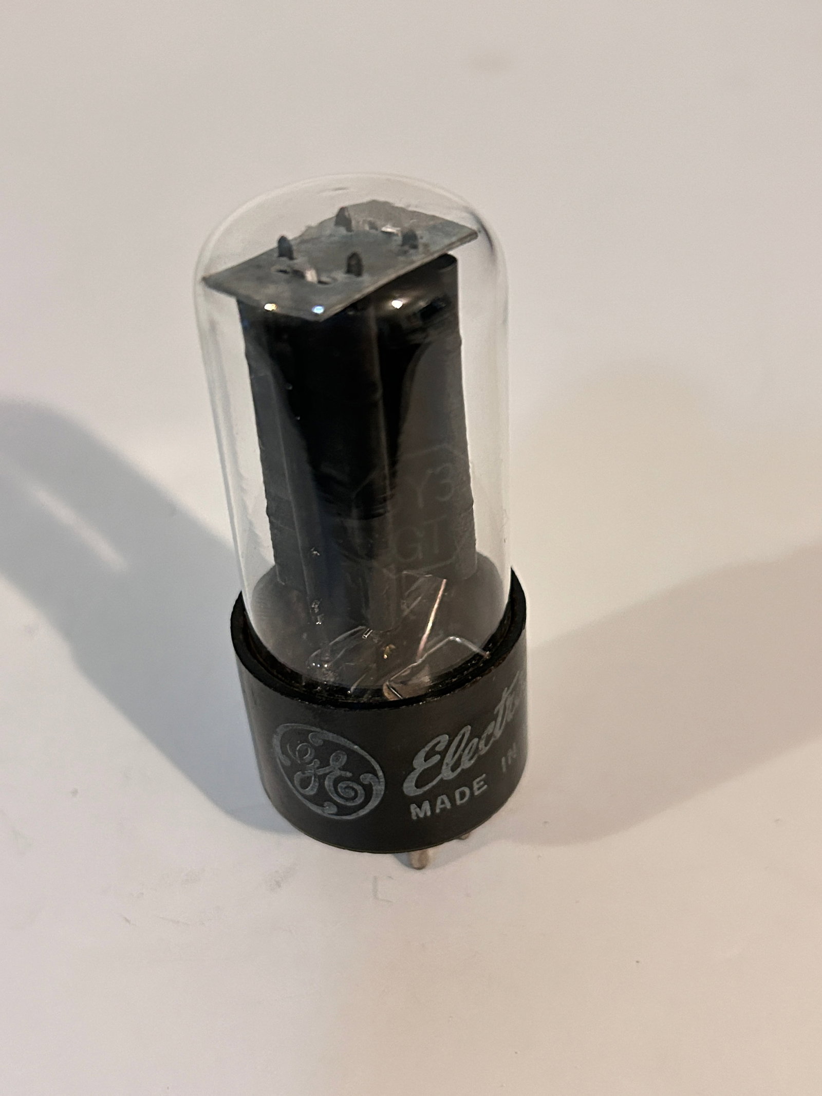 5Y3GT USA Vintage Vacuum Tube GE Tested: 5Y3GT USA Vintage Vacuum Tube GE Tested Please view all photos as they are part of the description and condition of this Item, Feel free to contact me with questions or picture requests! Used Item AS