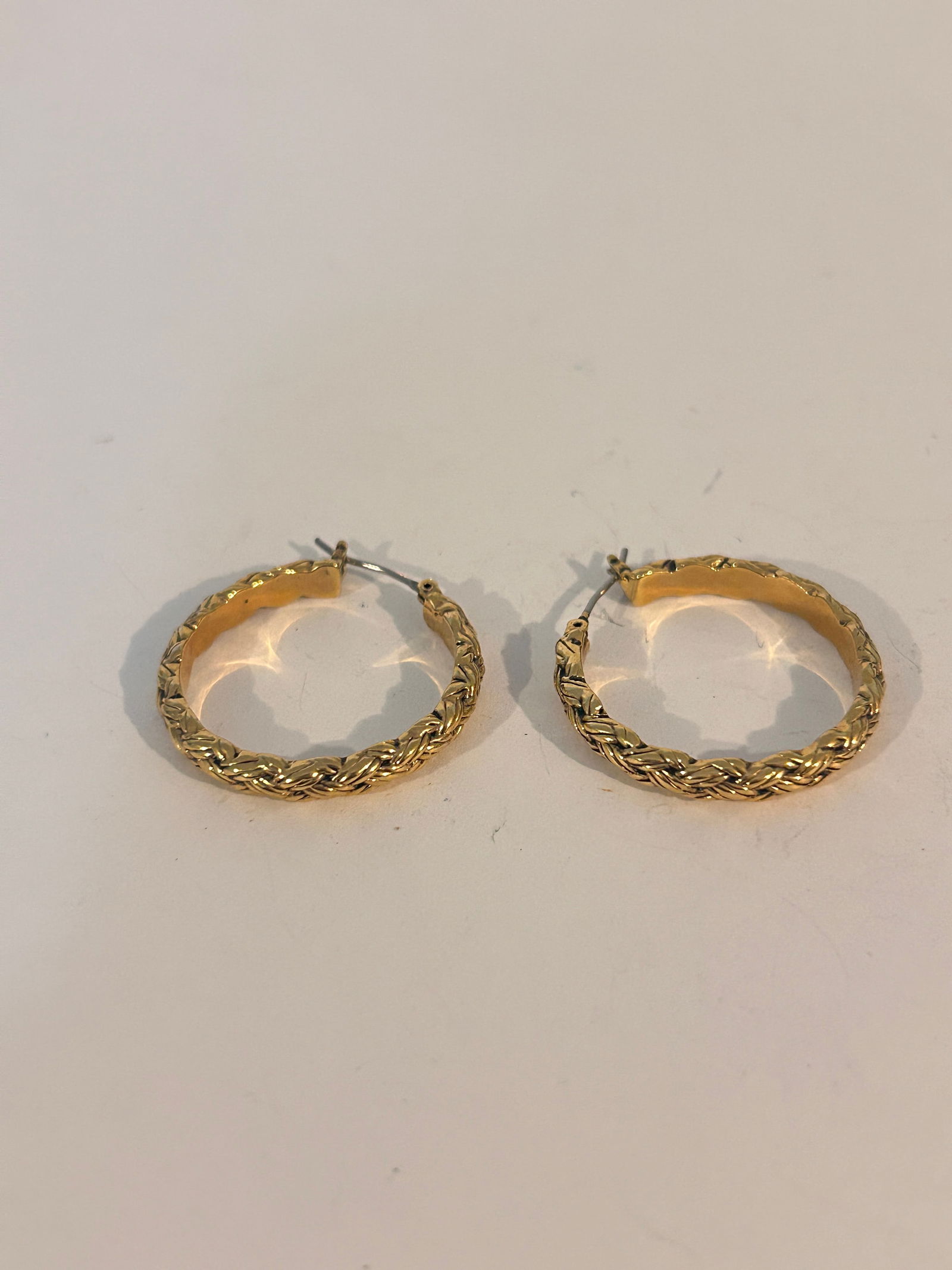 Vintage gold tone hoop earrings (1 of 4)