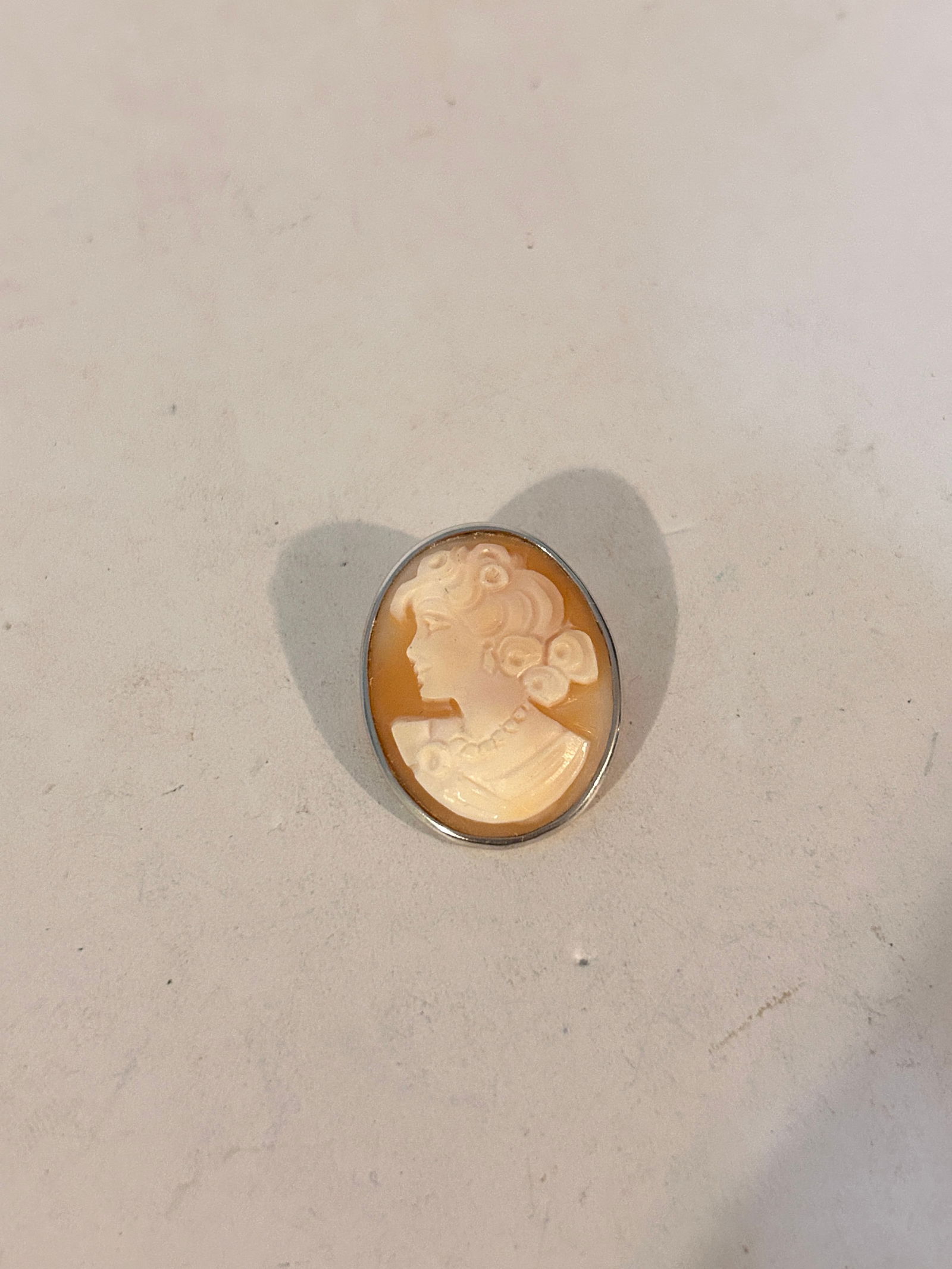 Antique Victorian Shell Cameo Sterling Silver Signed NA 1 1/8": Antique Victorian Shell Cameo Sterling Silver Signed NA 1 1/8" Please view all photos as they are part of the description and condition of this Item, Feel free to contact me with questions or picture