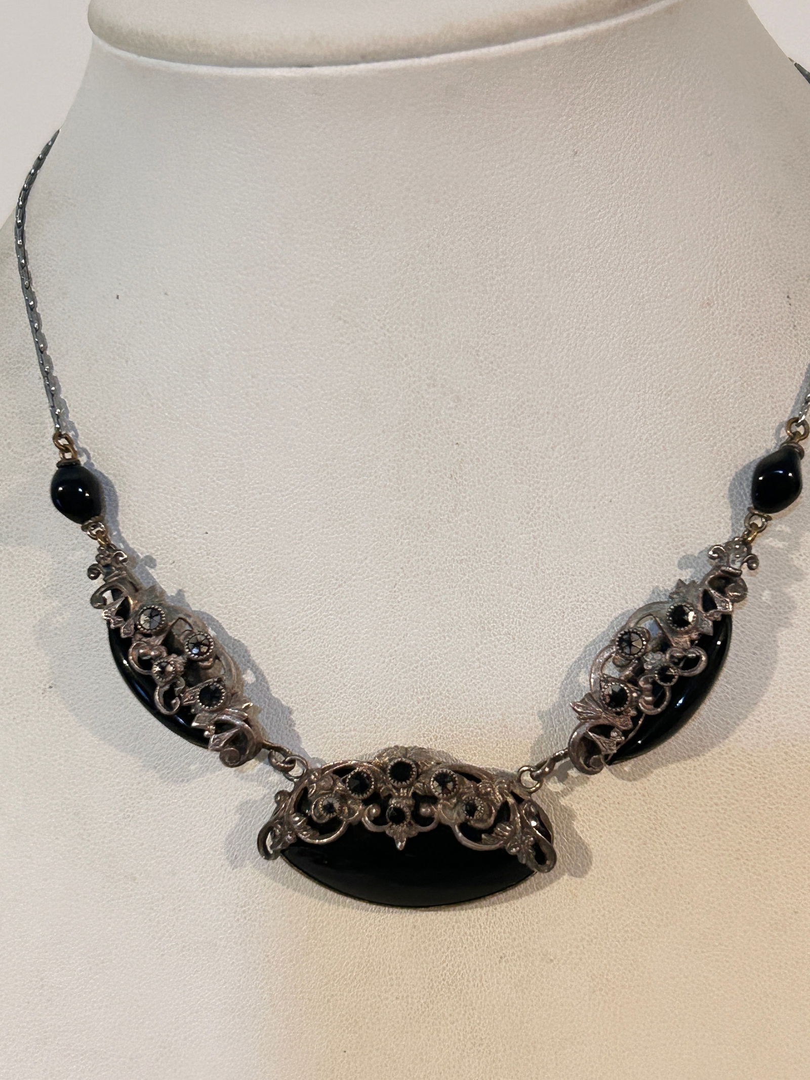 Vintage Sterling Silver Onyx 1920s Pendant Necklace sz 14" 22 grams necklace is not sterling (1 of 4)