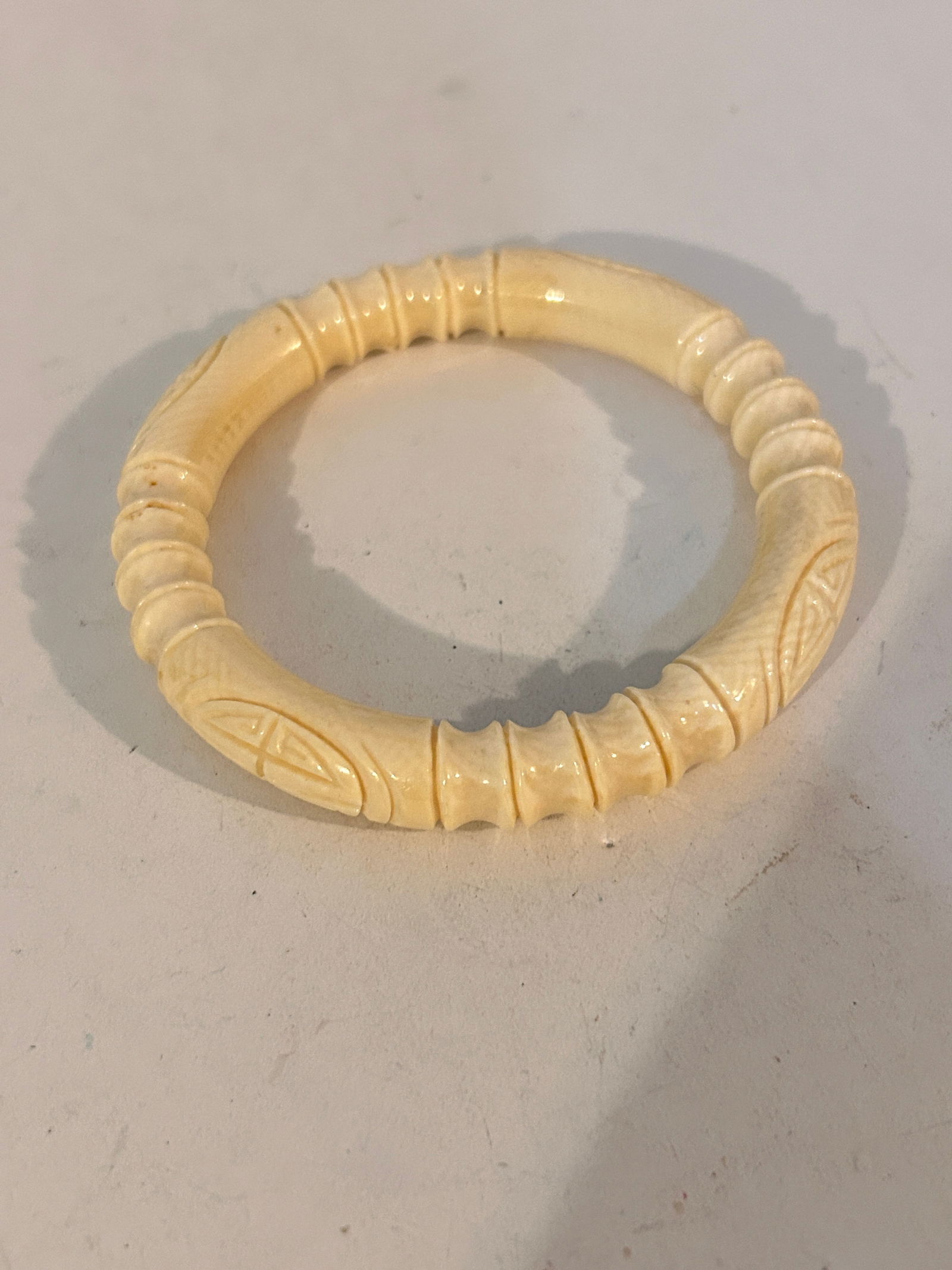 Vintage White Bone Bracelet 7" (1 of 3)