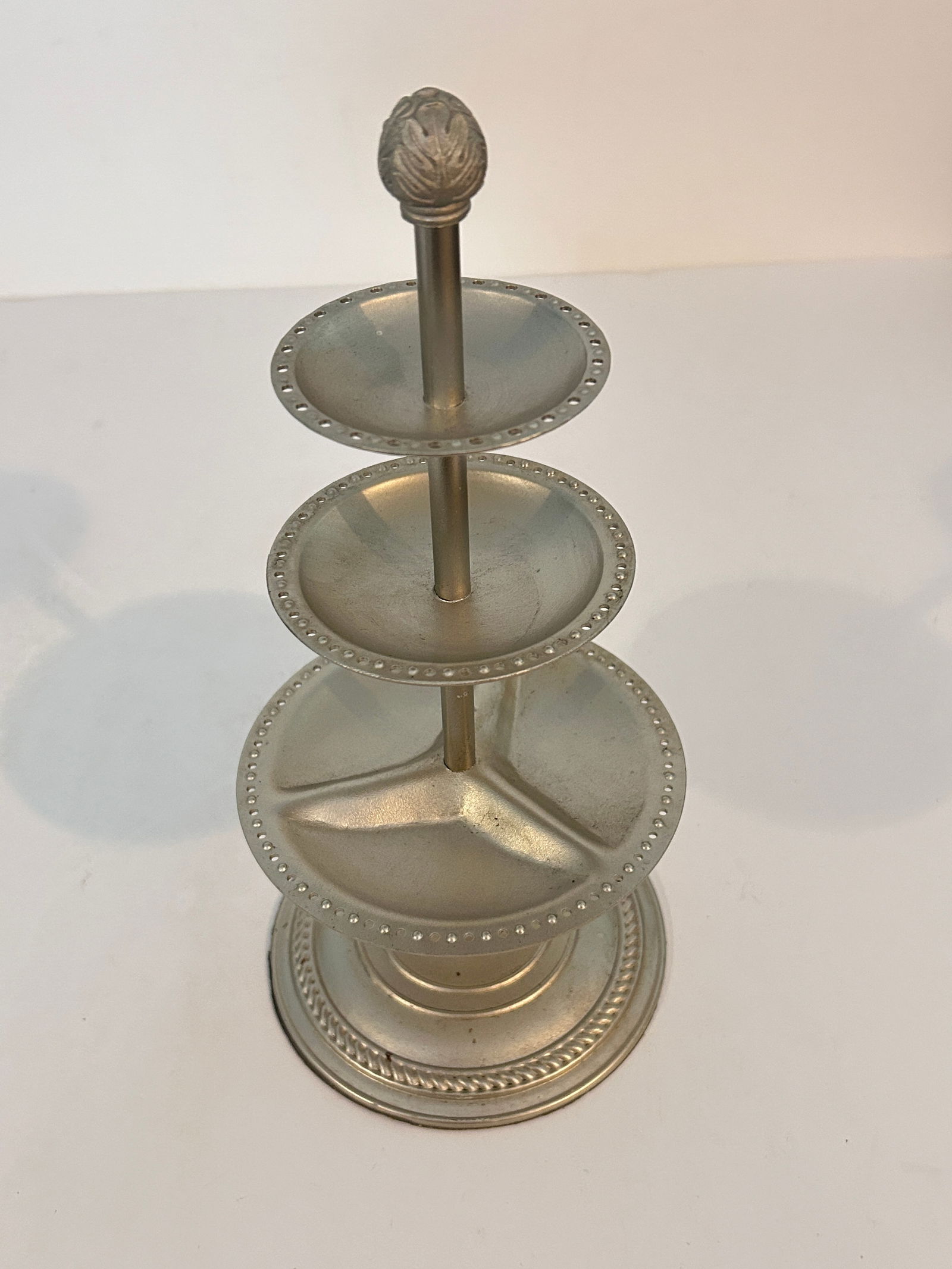 Vintage 3 Tier Earring Holder Tray 12" (1 of 5)