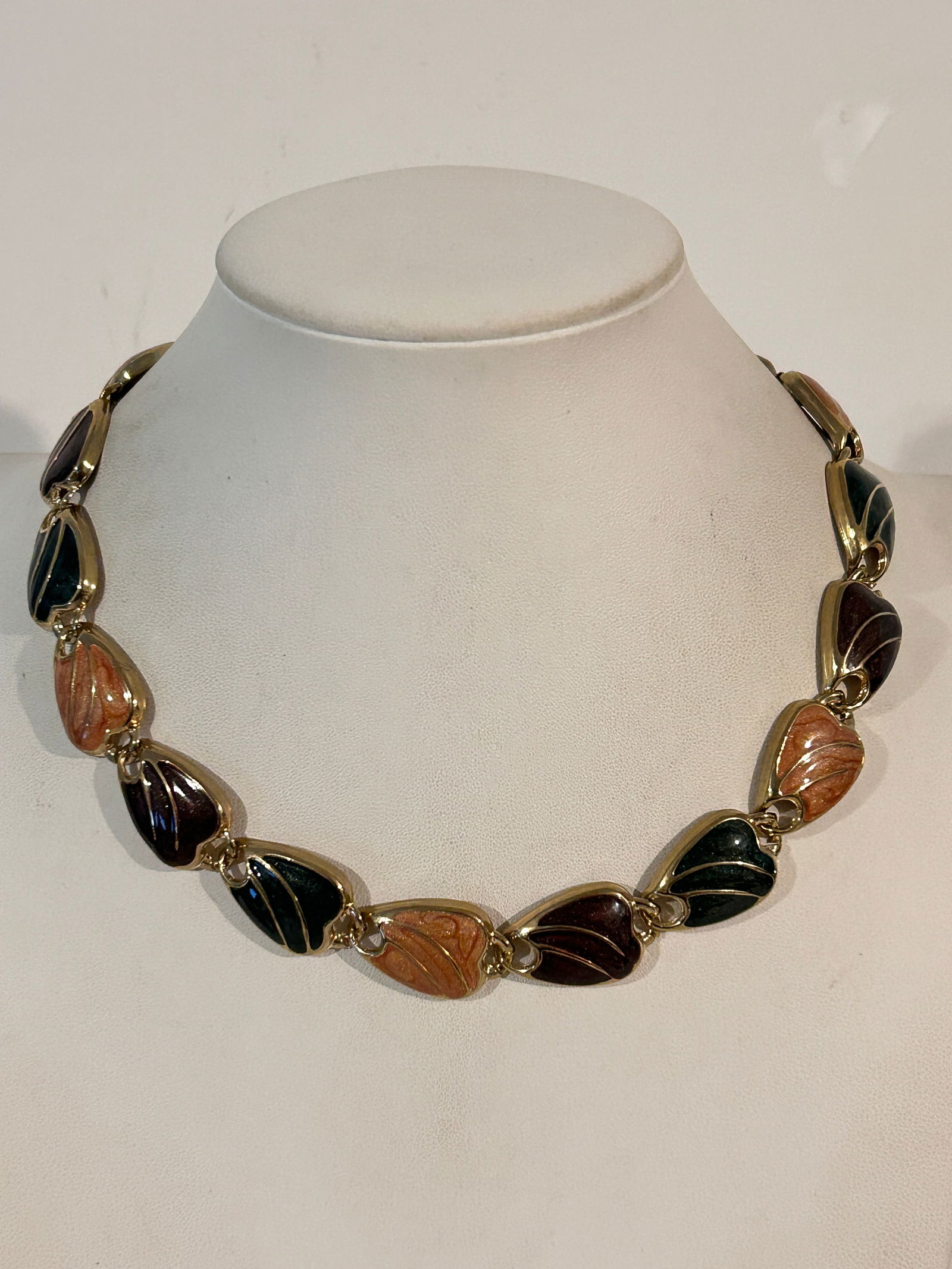 Old Enamel gold tone Necklace 16" (1 of 5)
