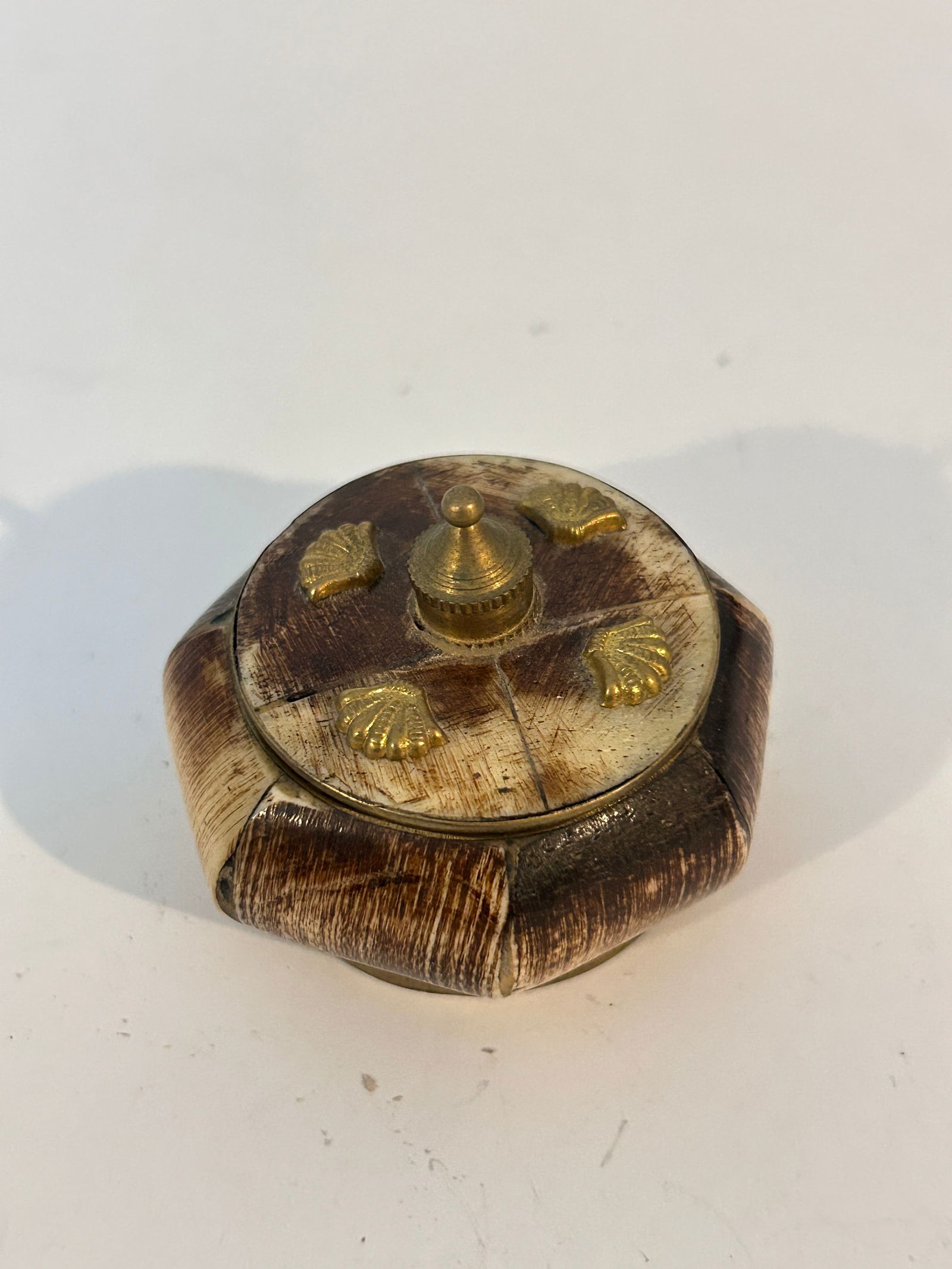 Trinket Jewelry Box Made by Bulgaria 3 1/8" , Bulgaria 1960's (1 of 5)