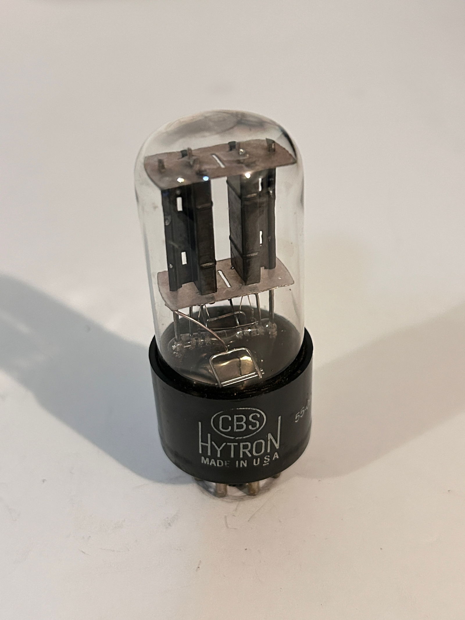 Vintage 6SN7GT CBS Hytron Vacuum Tube Tested: Vintage 6SN7GT CBS Hytron Vacuum Tube Tested Please view all photos as they are part of the description and condition of this Item, Feel free to contact me with questions or picture requests! Used Ite