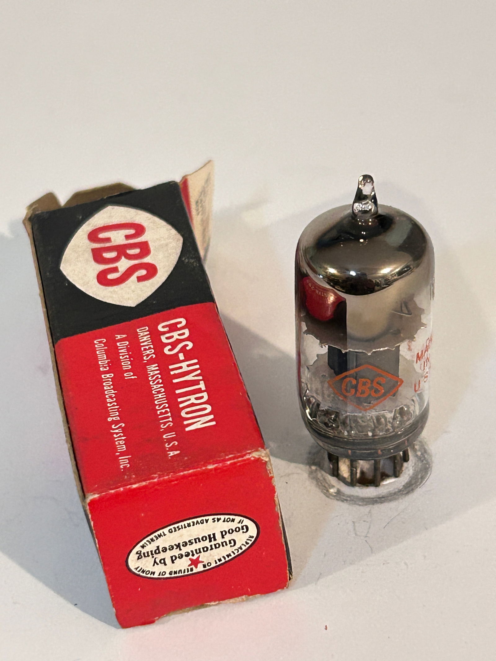 Vintage Vacuum CBS 12AY7 Vacuum Tube Tested (1 of 3)
