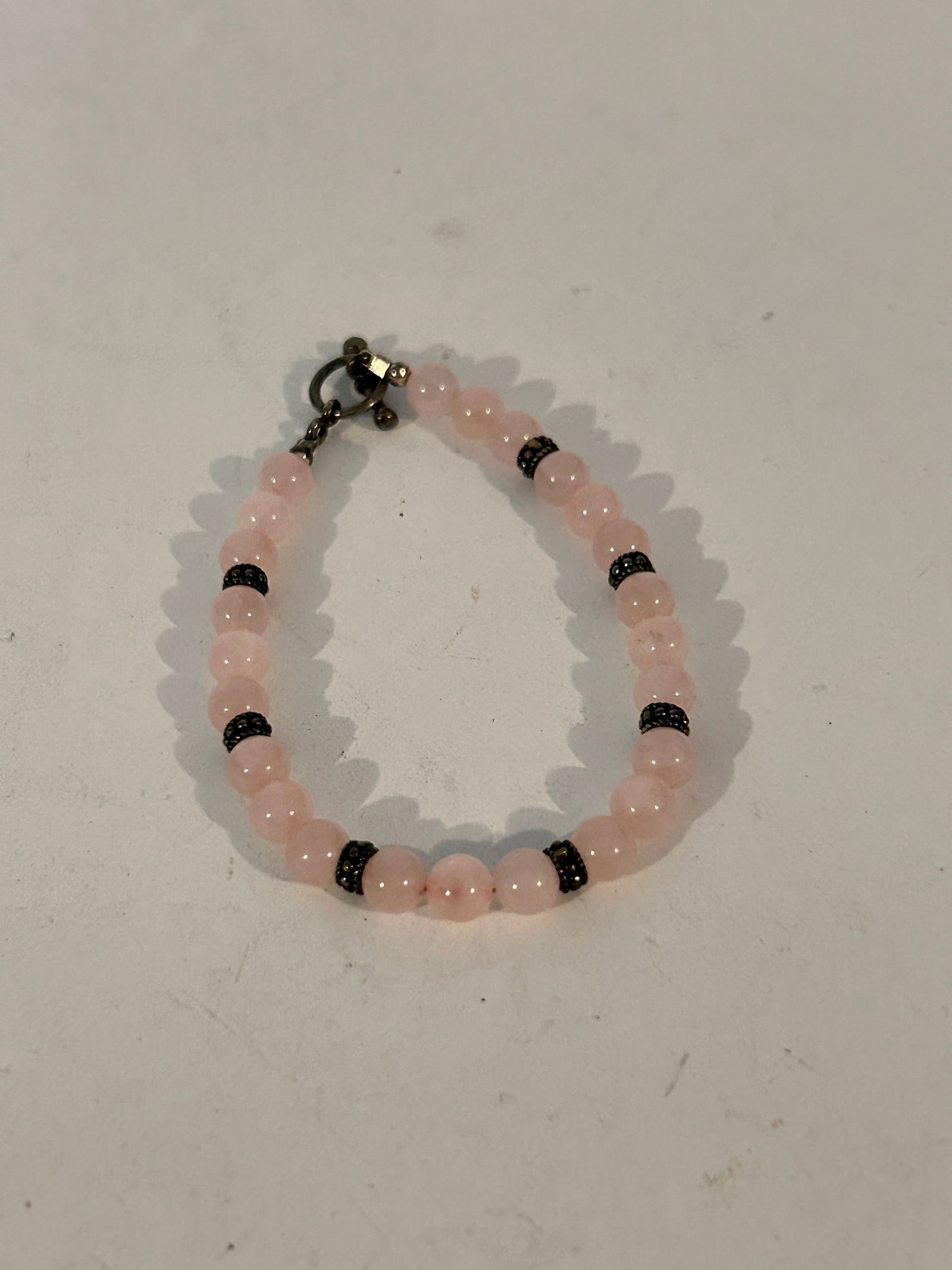 Vintage Sterling Silver pink bead bracelet: Vintage Sterling Silver pink bead bracelet Please view all photos as they are part of the description and condition of this Item, Feel free to contact me with questions or picture requests! Used Item