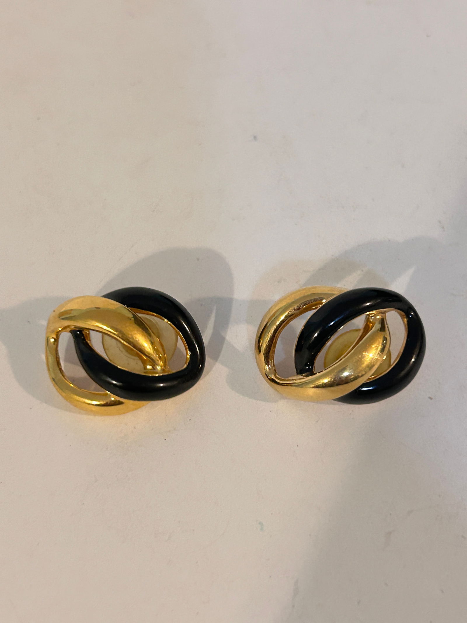 Vintage Napier Gold Tone enamel Earrings (1 of 5)