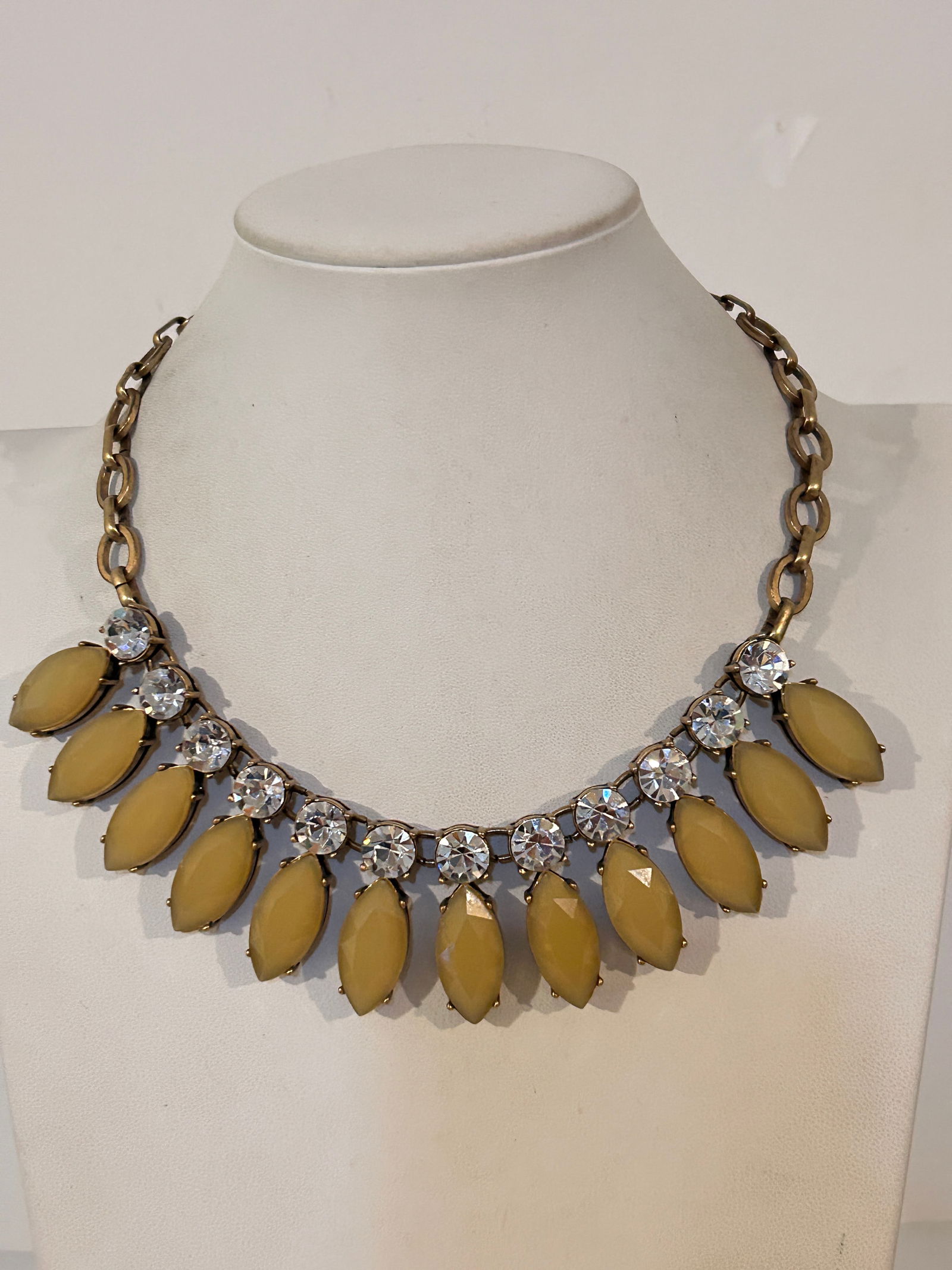 J Crew Rhinestone and Caramel Statement Necklace Goldtone Chain 17" (1 of 5)