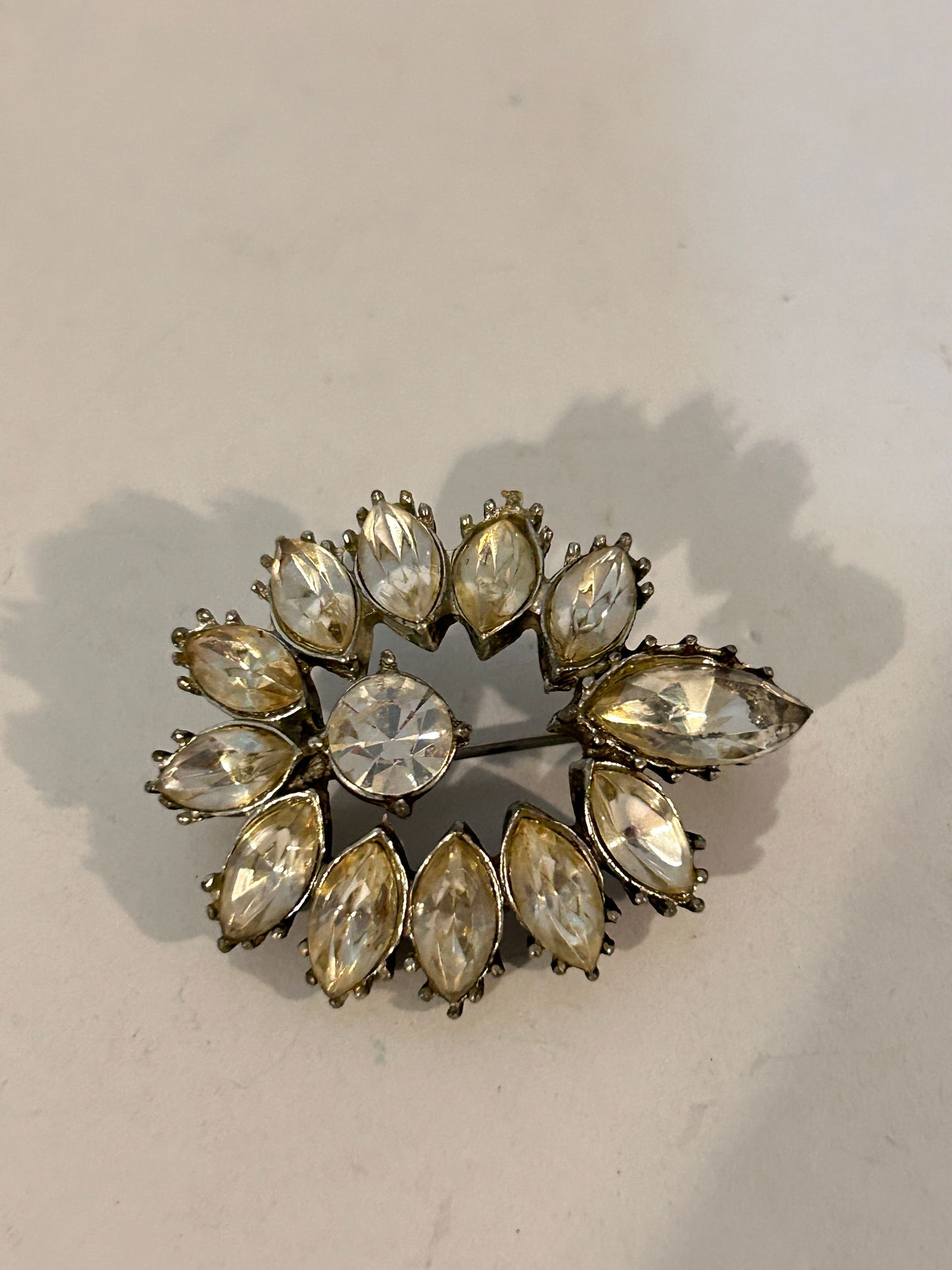 Vintage old rhinestone Brooch (1 of 4)
