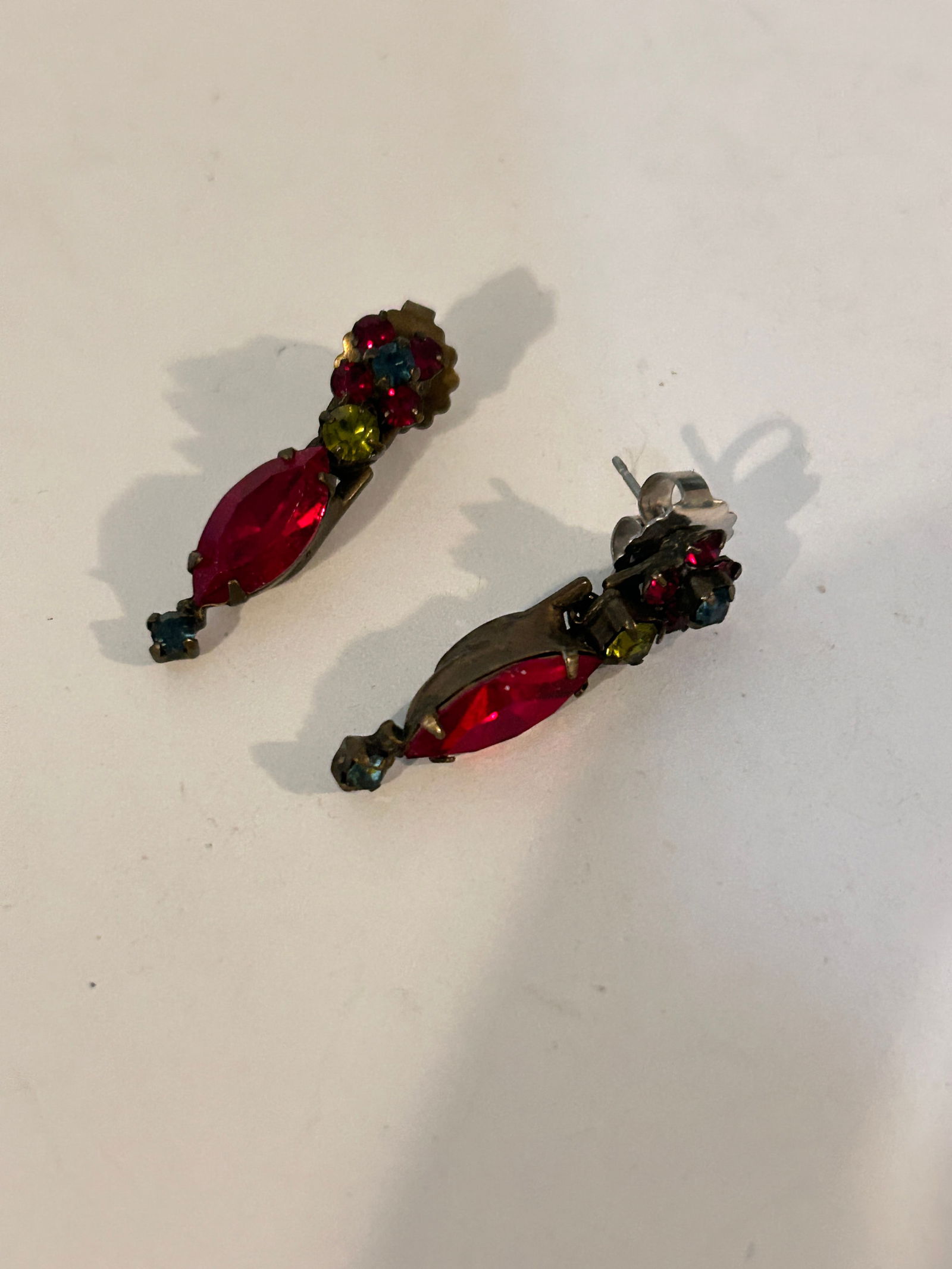 Vintage Sorrelli red post earrings (1 of 5)