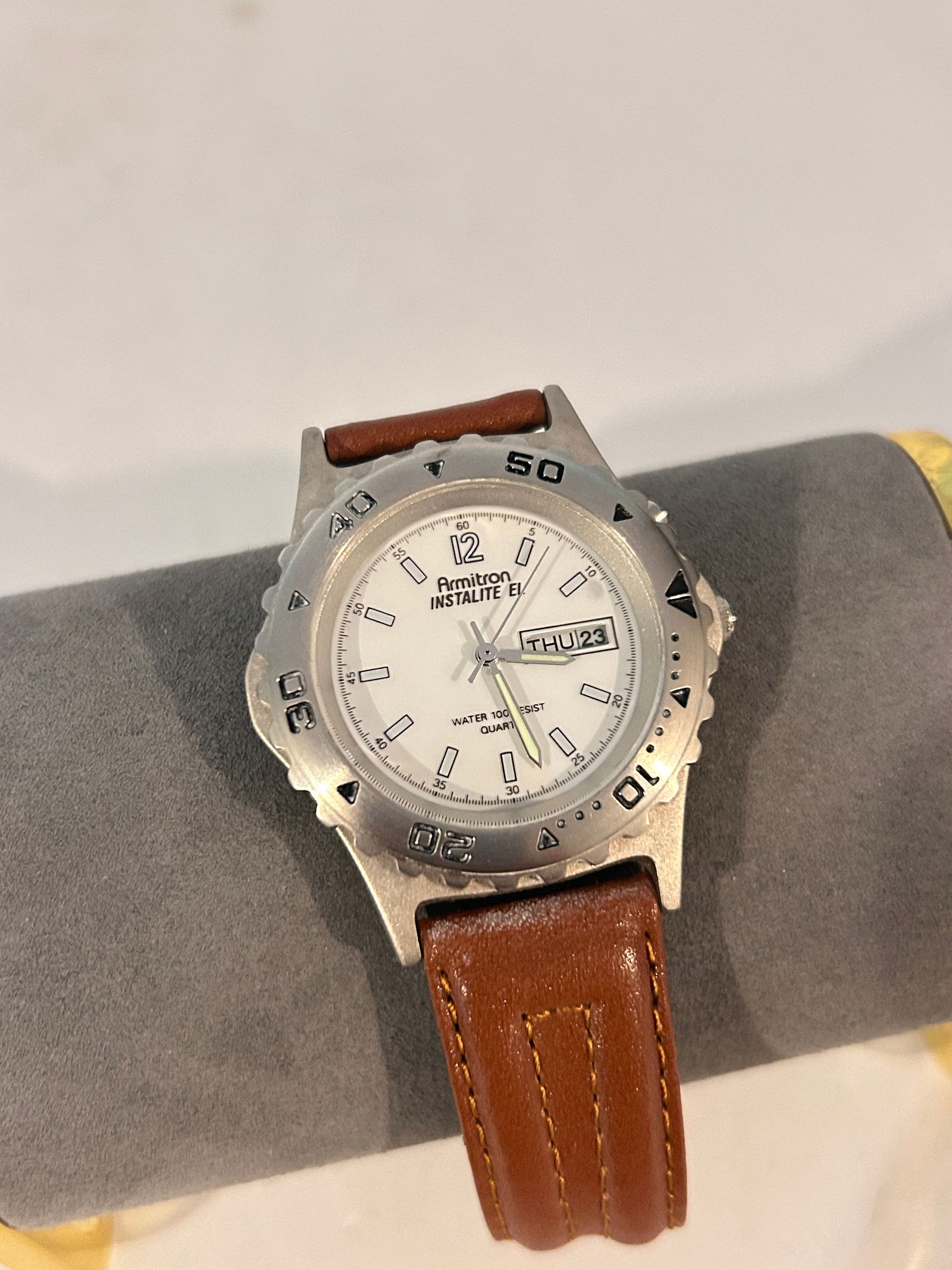 Men's Armitron Instalite EL working Watch genuine Leather strap (1 of 5)