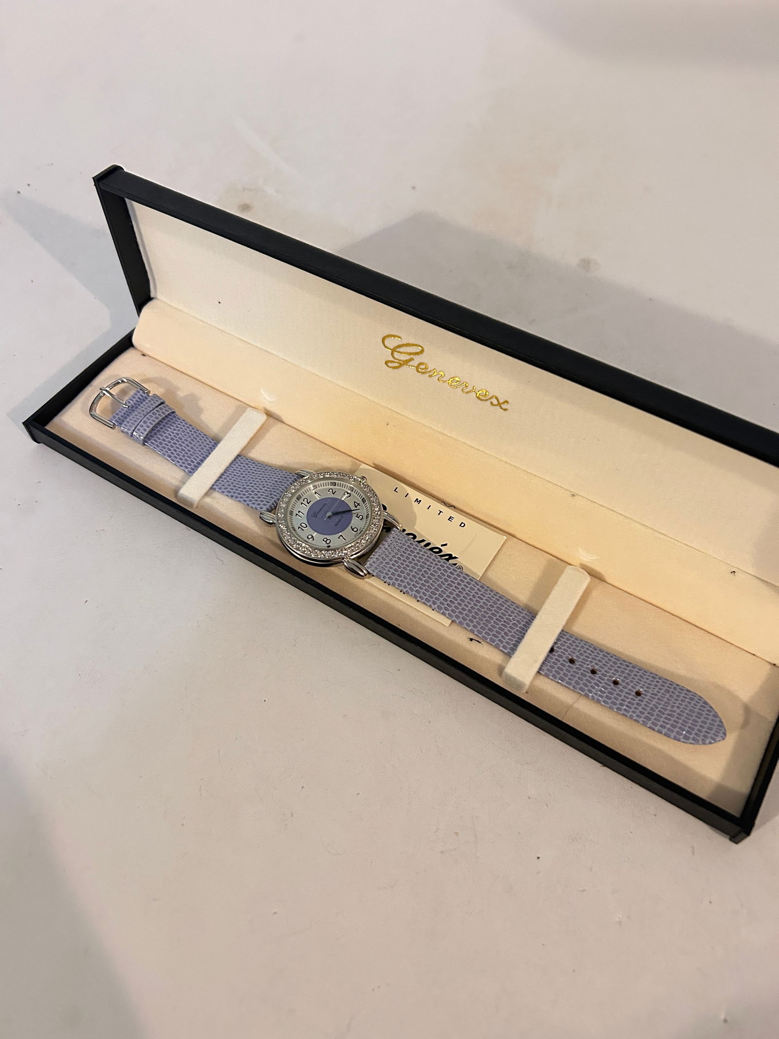 New Genevex Women's Dress Quartz Wristwatch (1 of 4)