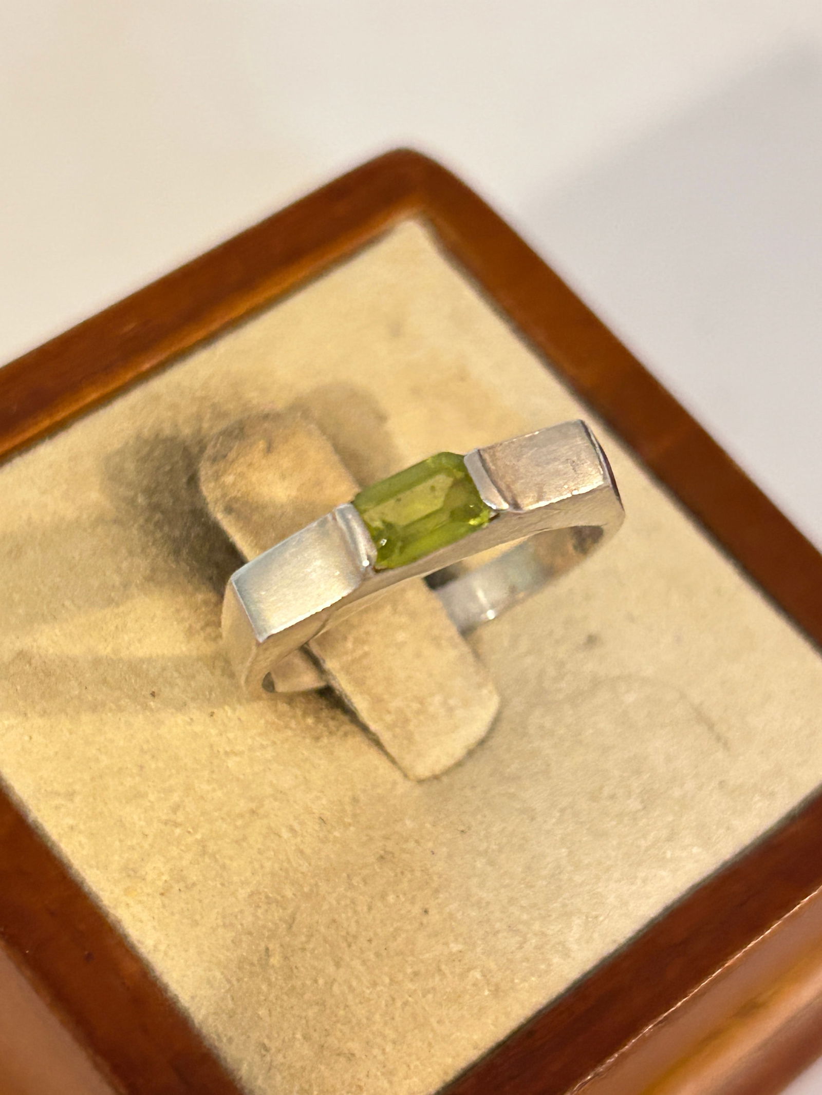 Vintage Sterling Silver Modernist Ring sz 8 3 grams (1 of 6)