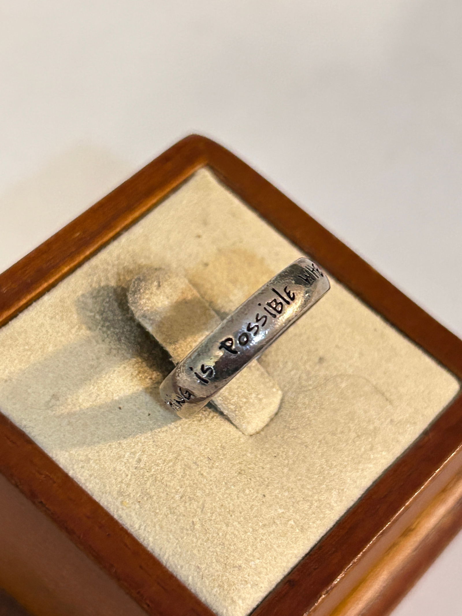 Vintage Sterling Silver Faith Ring sz 9 3 grams (1 of 4)