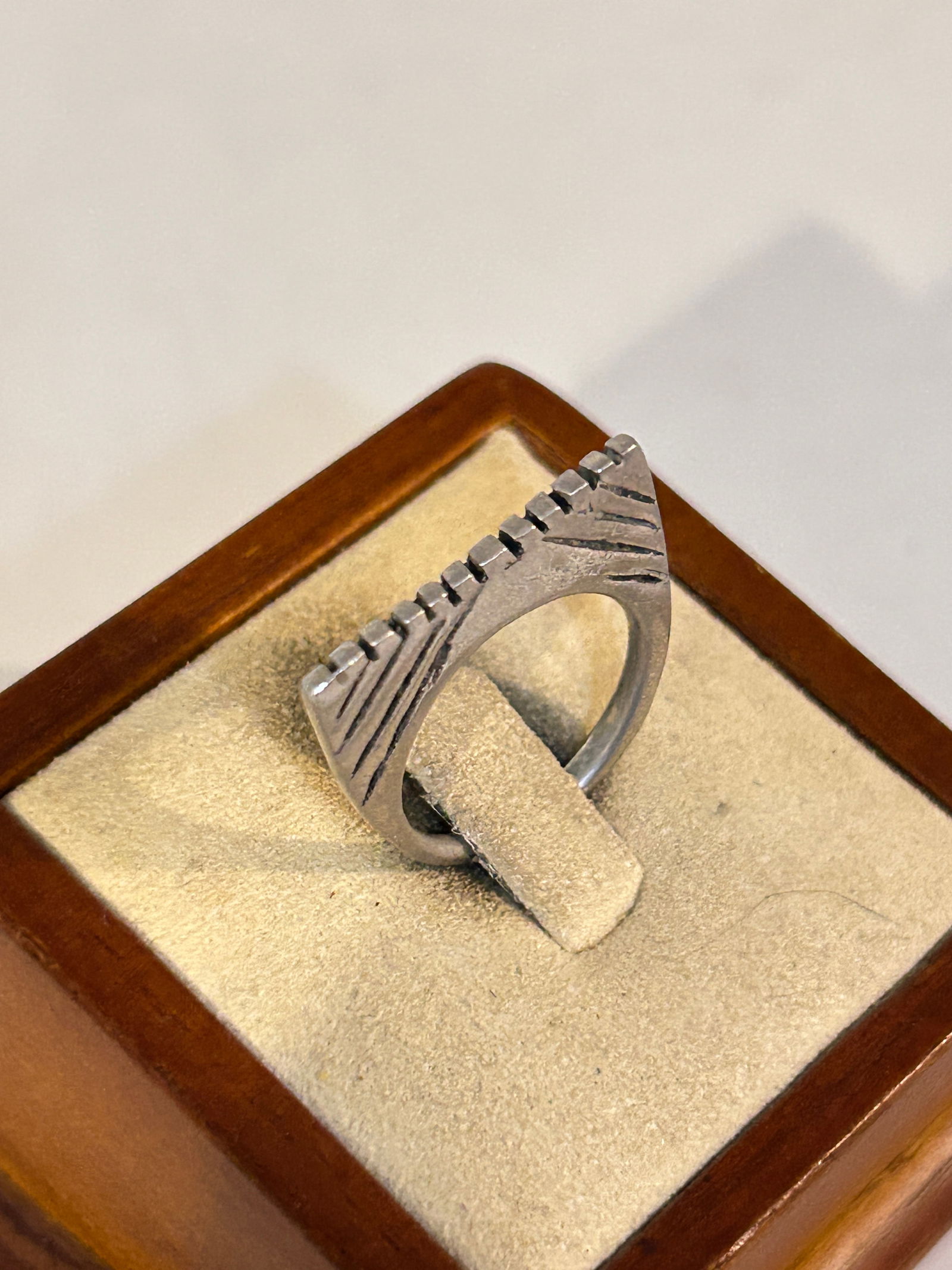 Vintage Sterling Silver Modernist Flat Ring sz 5 4 grams (1 of 5)