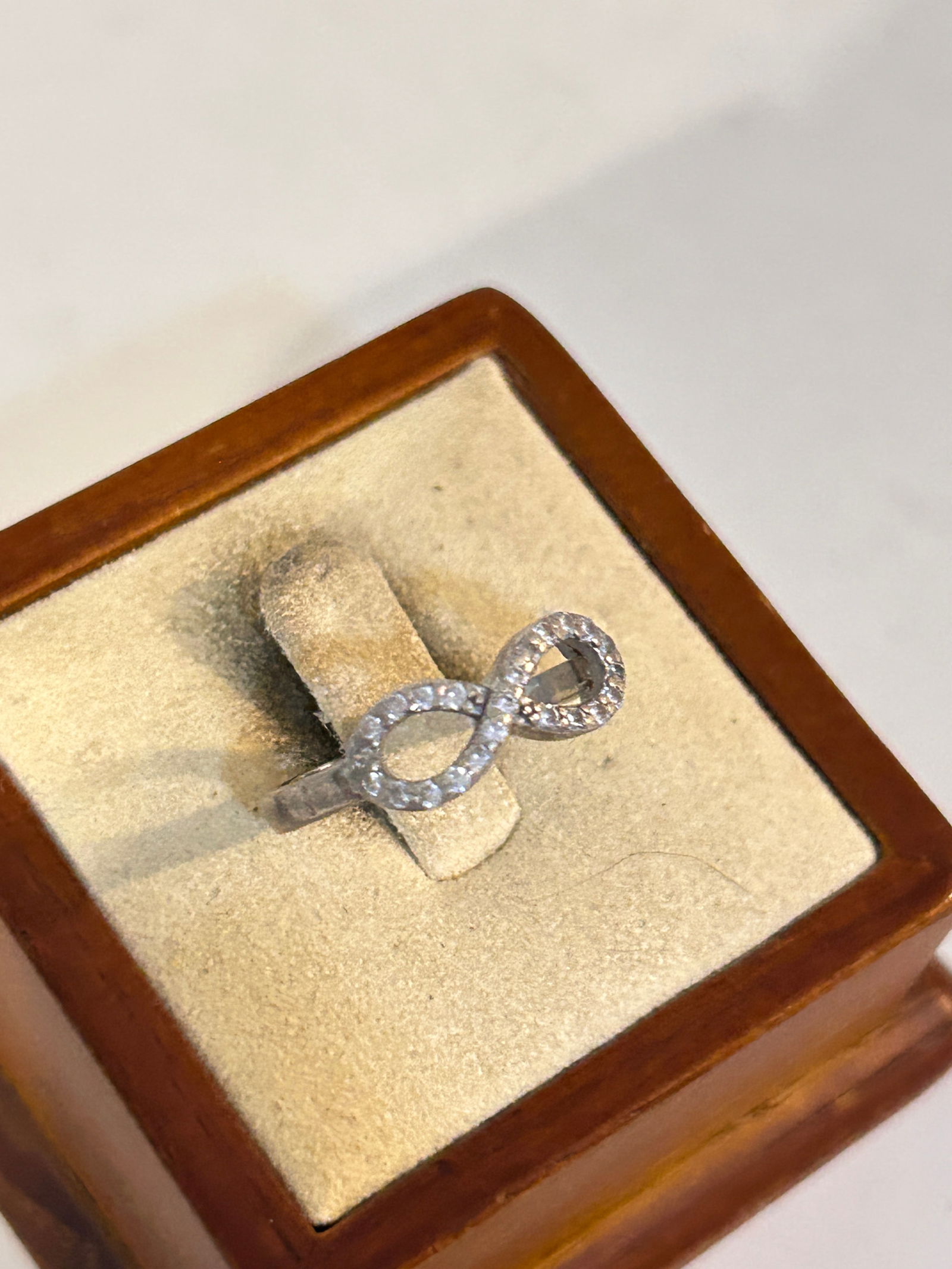 Vintage Sterling Silver Ring sz 7 needs cleaning (1 of 5)