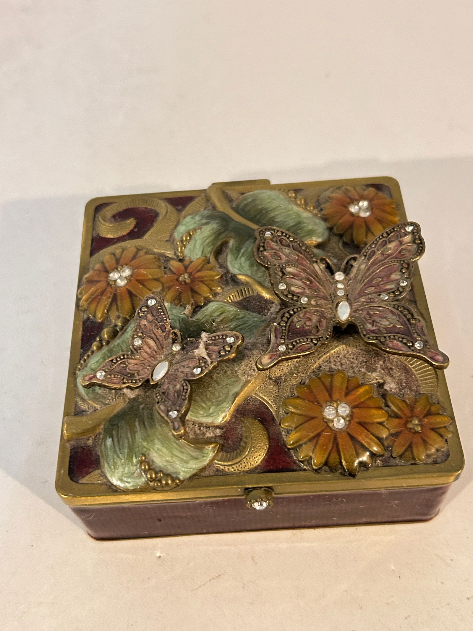 Enamel Butterflies Flowers Metal Trinket Jewelry Box with Mirror 4??x2: Enamel Butterflies Flowers Metal Trinket Jewelry Box with Mirror 4”x2” Please view all photos as they are part of the description and condition of this Item, Feel free to contact me with q
