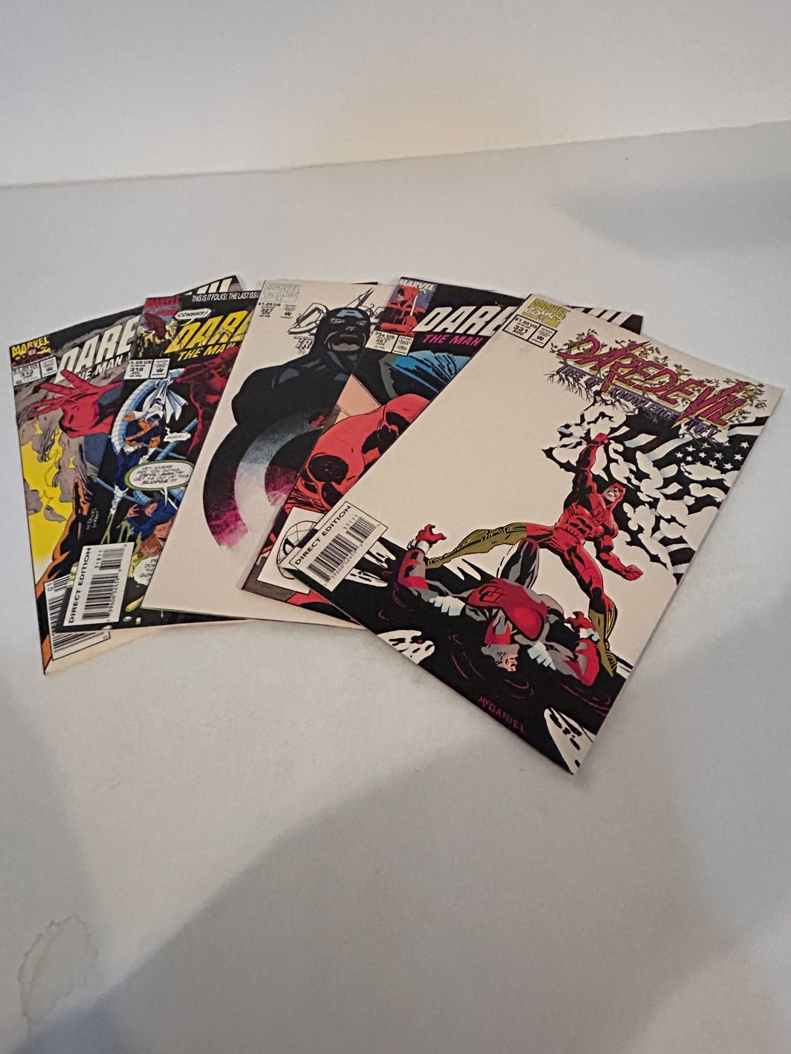 Vintage Lot Of 5 Daredevil Comic Books 331, 267, 327, 318, 312 (1 of 11)