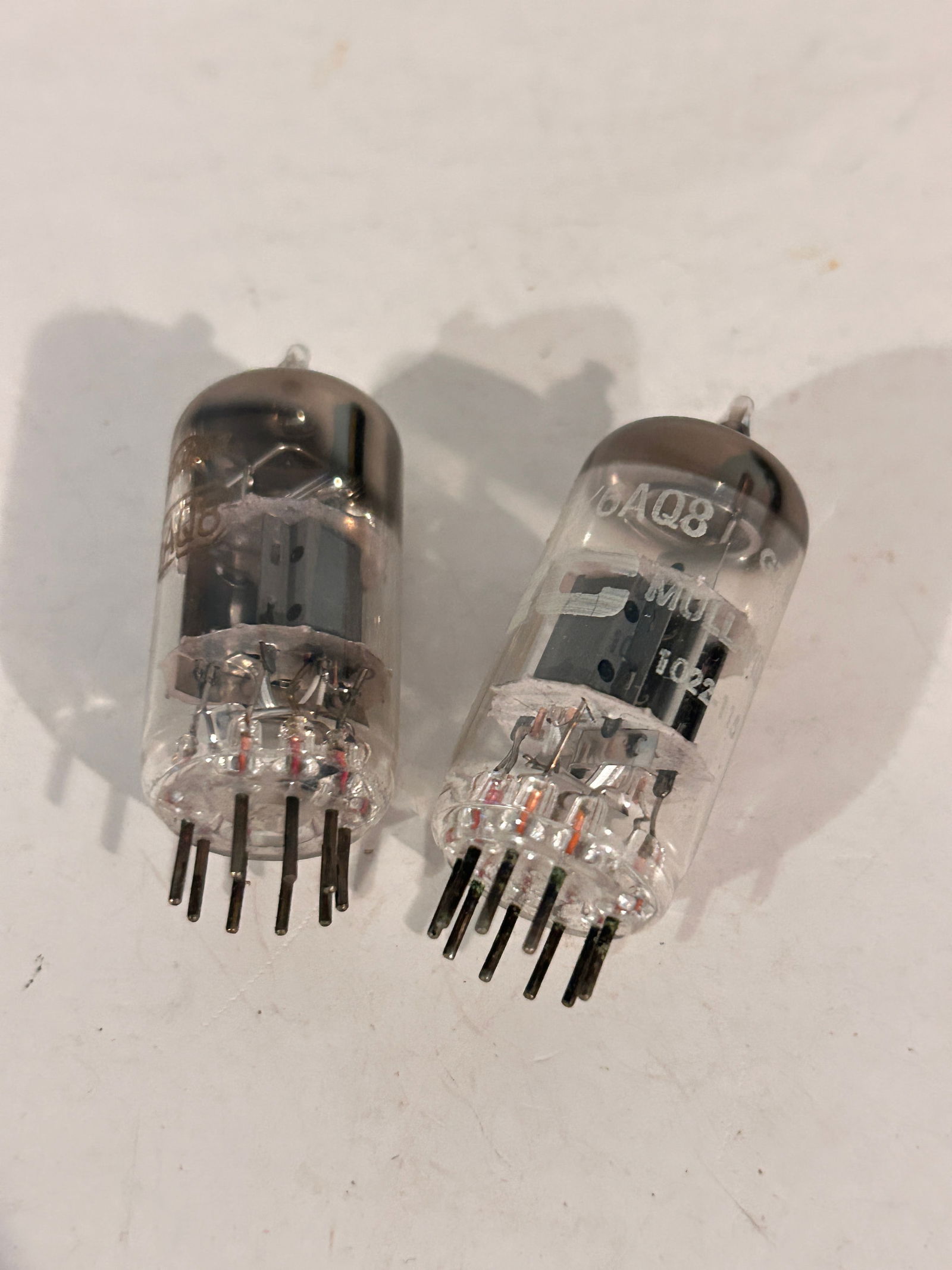 Vintage Lot of 2 Mixed 6AQ8 Tubes (1 of 4)