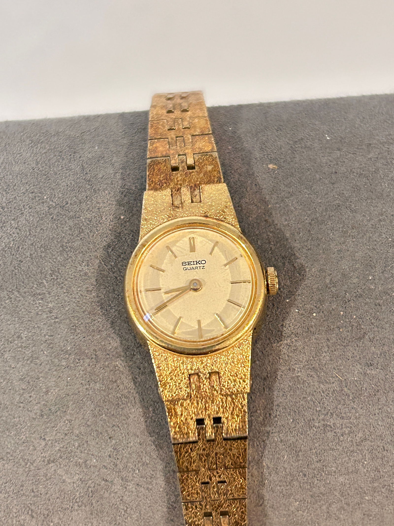 Vintage Seiko Women’s Gold Tone Dress Watch working (1 of 6)