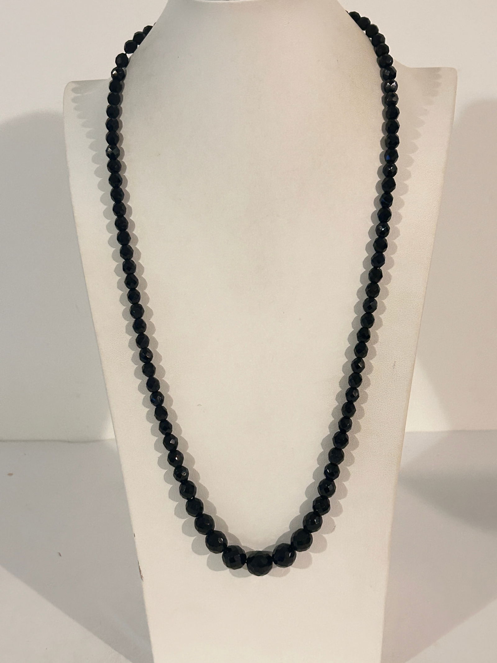 Vintage black faceted glass beaded necklace 30": Vintage black faceted glass beaded necklace 30" Please view all photos as they are part of the description and condition of this Item, Feel free to contact me with questions or picture requests! Used