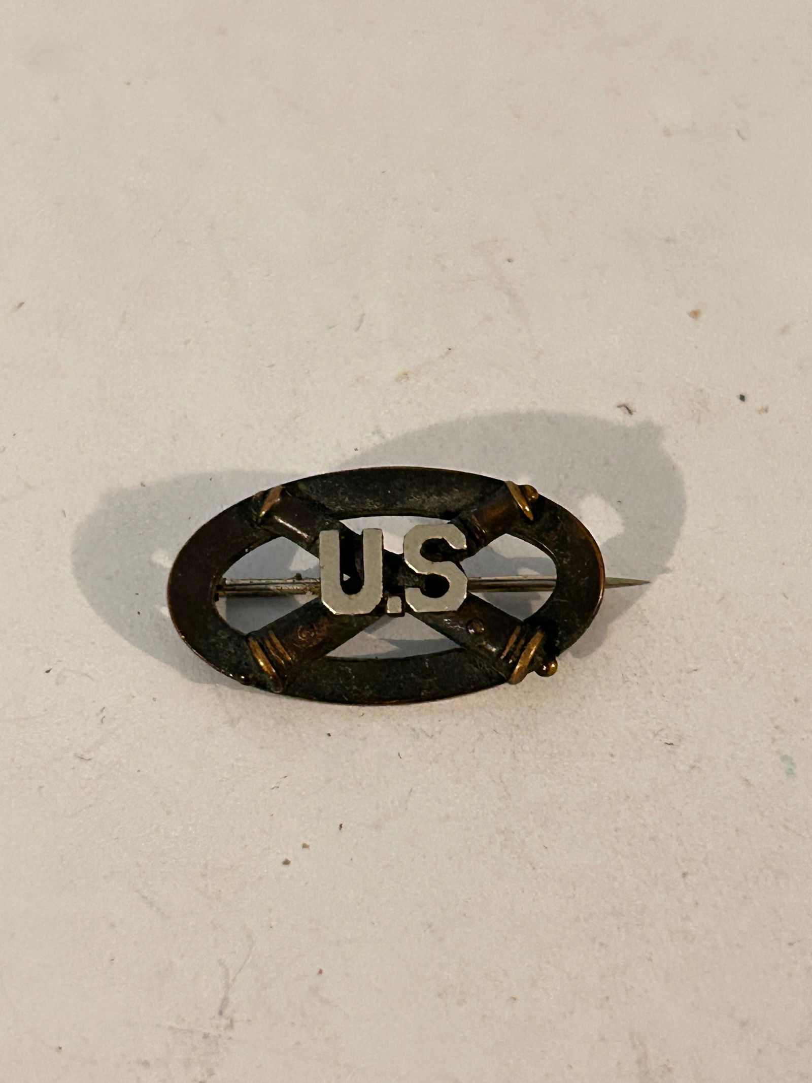 U.S. WW1 era artillery pin a sweetheart pin or insignia (1 of 4)