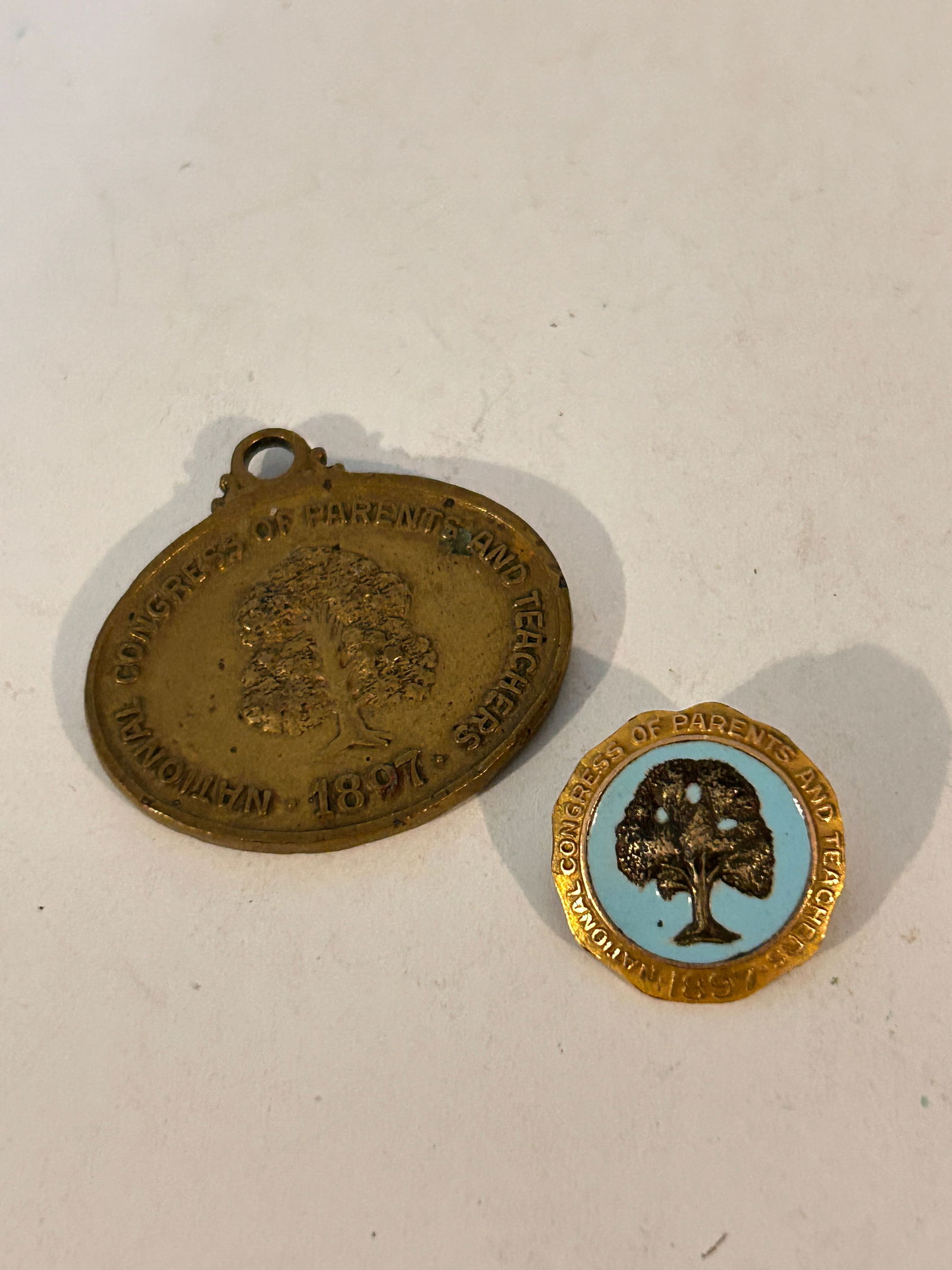 2 Vintage National Congress of Parents And Teachers Pendant & Pin 1897: 2 Vintage National Congress of Parents And Teachers Pendant & Pin 1897 Please view all photos as they are part of the description and condition of this Item, Feel free to contact me with questions or