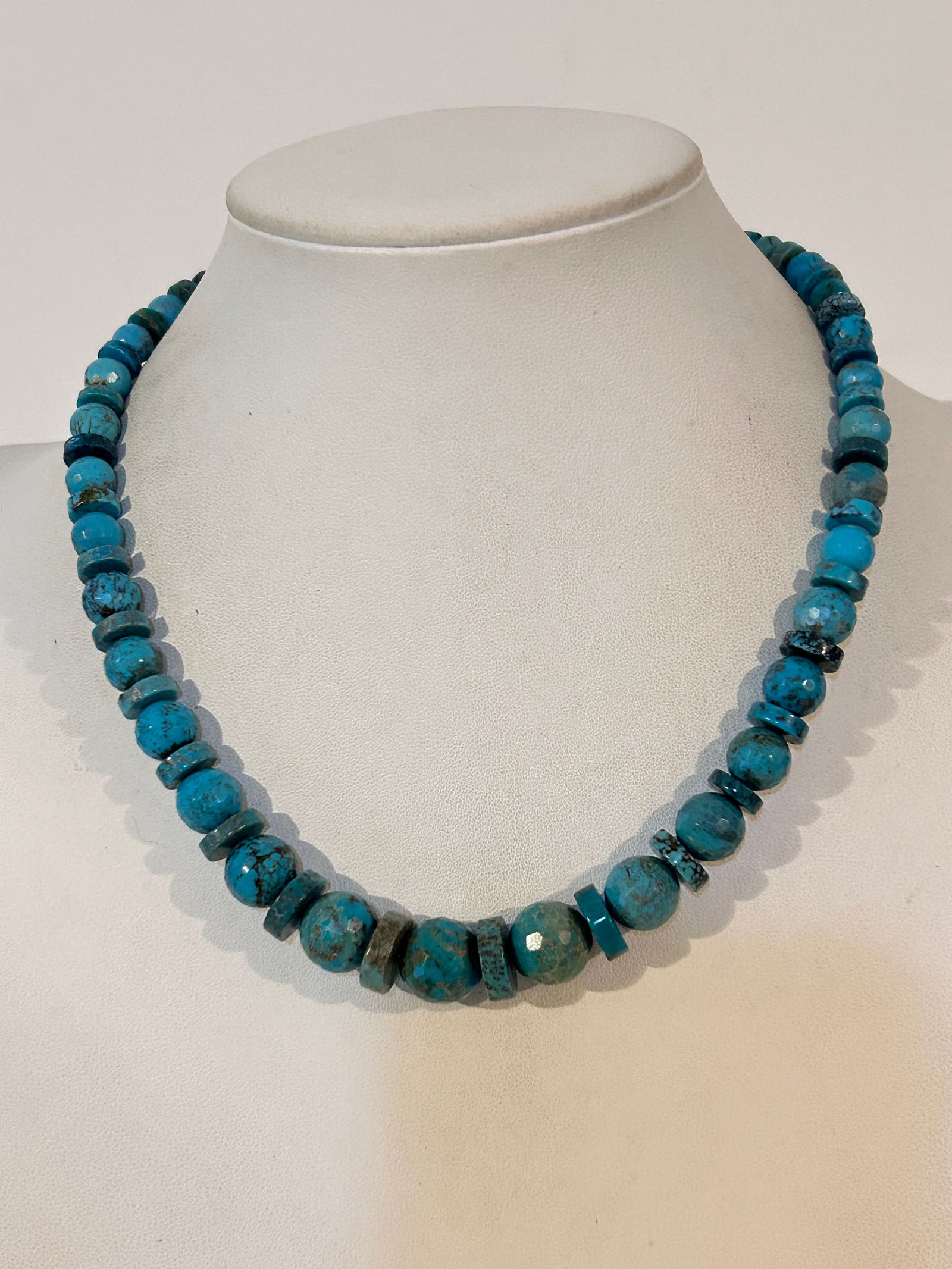 Signed Jay King DTR Sterling Silver Turquoise Gemstone Beaded sz 17" Please view all photos as they: Signed Jay King DTR Sterling Silver Turquoise Gemstone Beaded sz 17" Please view all photos as they are part of the description and condition of this Item, Feel free to contact me with questions or pi