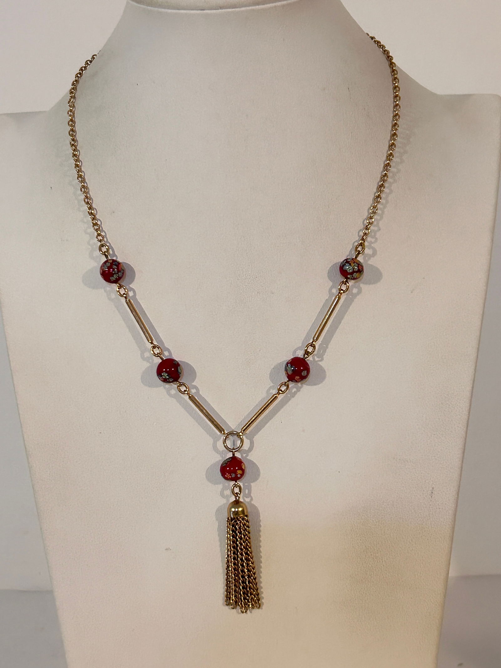 Sarah Coventry Red Millefiori Style Glass Beaded Goldtone Tassel Necklace 20" (1 of 5)