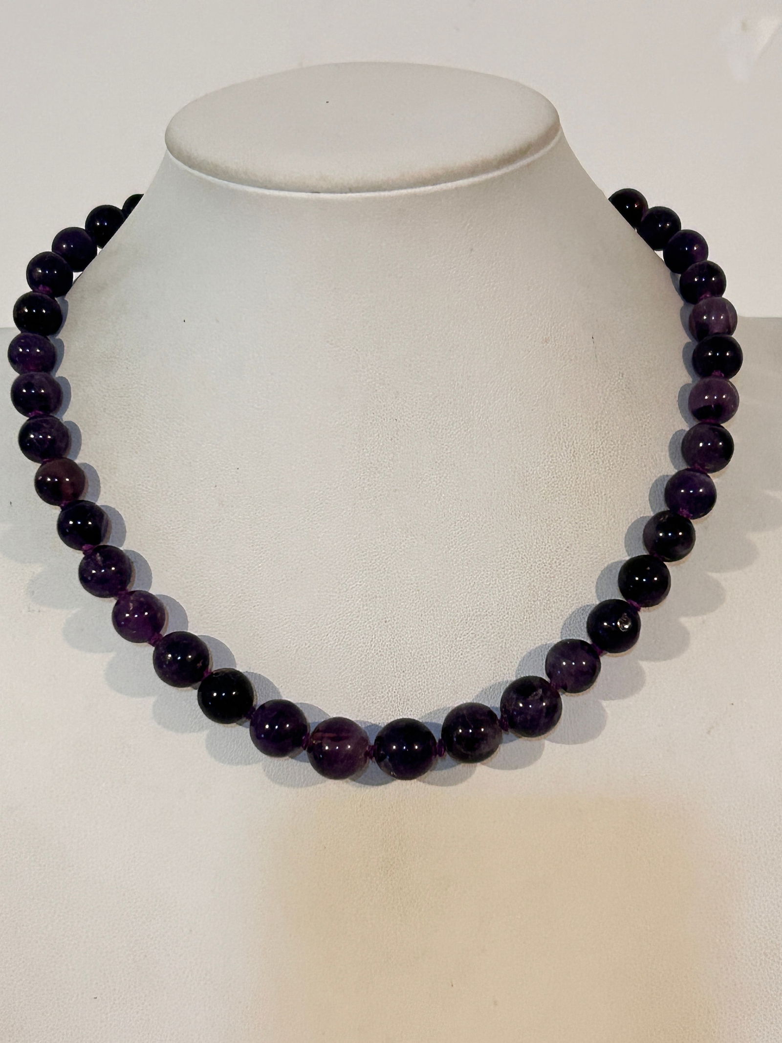 Vintage Tested Amethyst bead Necklace sz 17" (1 of 5)
