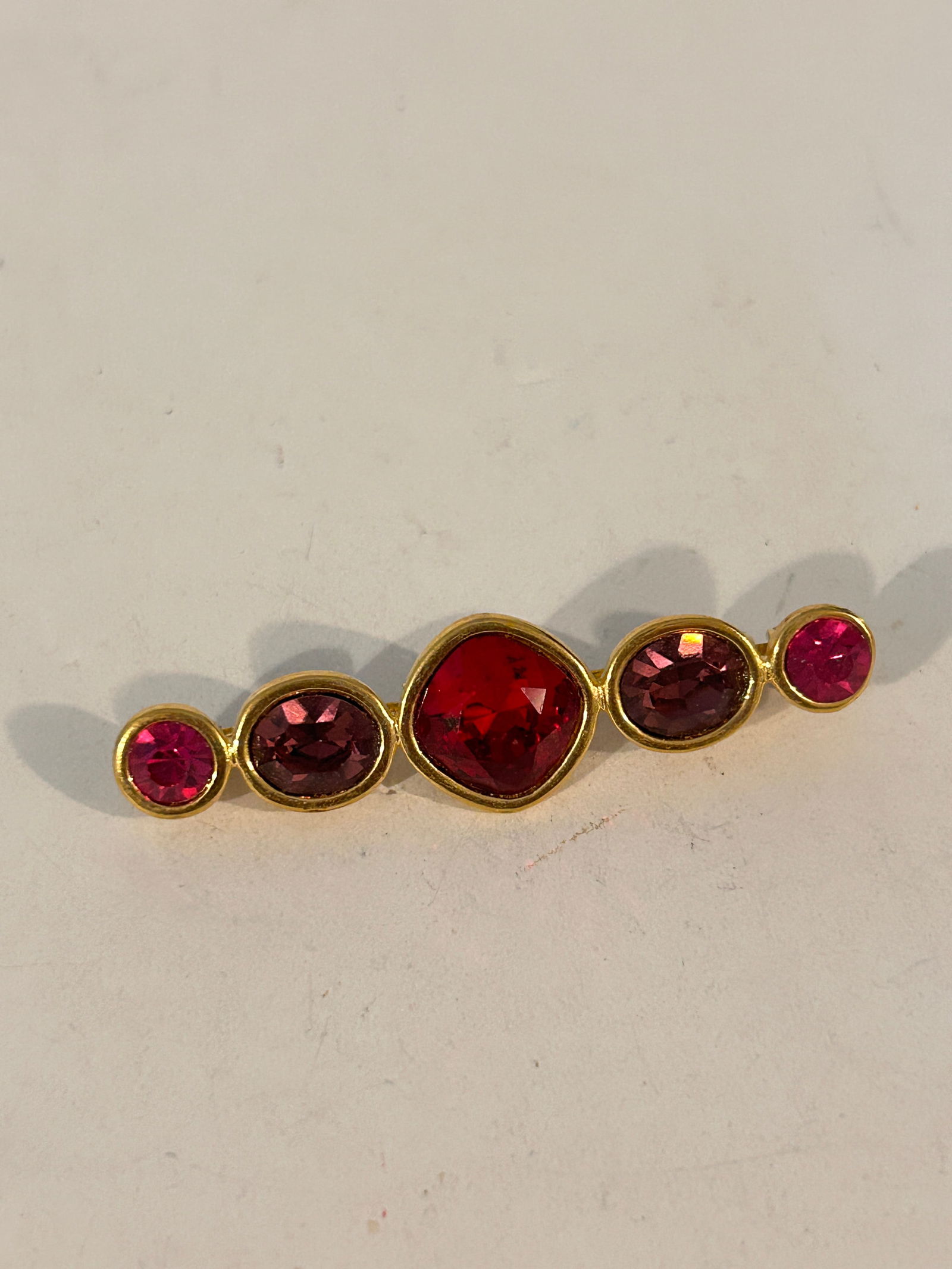 Vintage goldtone red rhinestone Napier Brooch 2 1/4" (1 of 4)