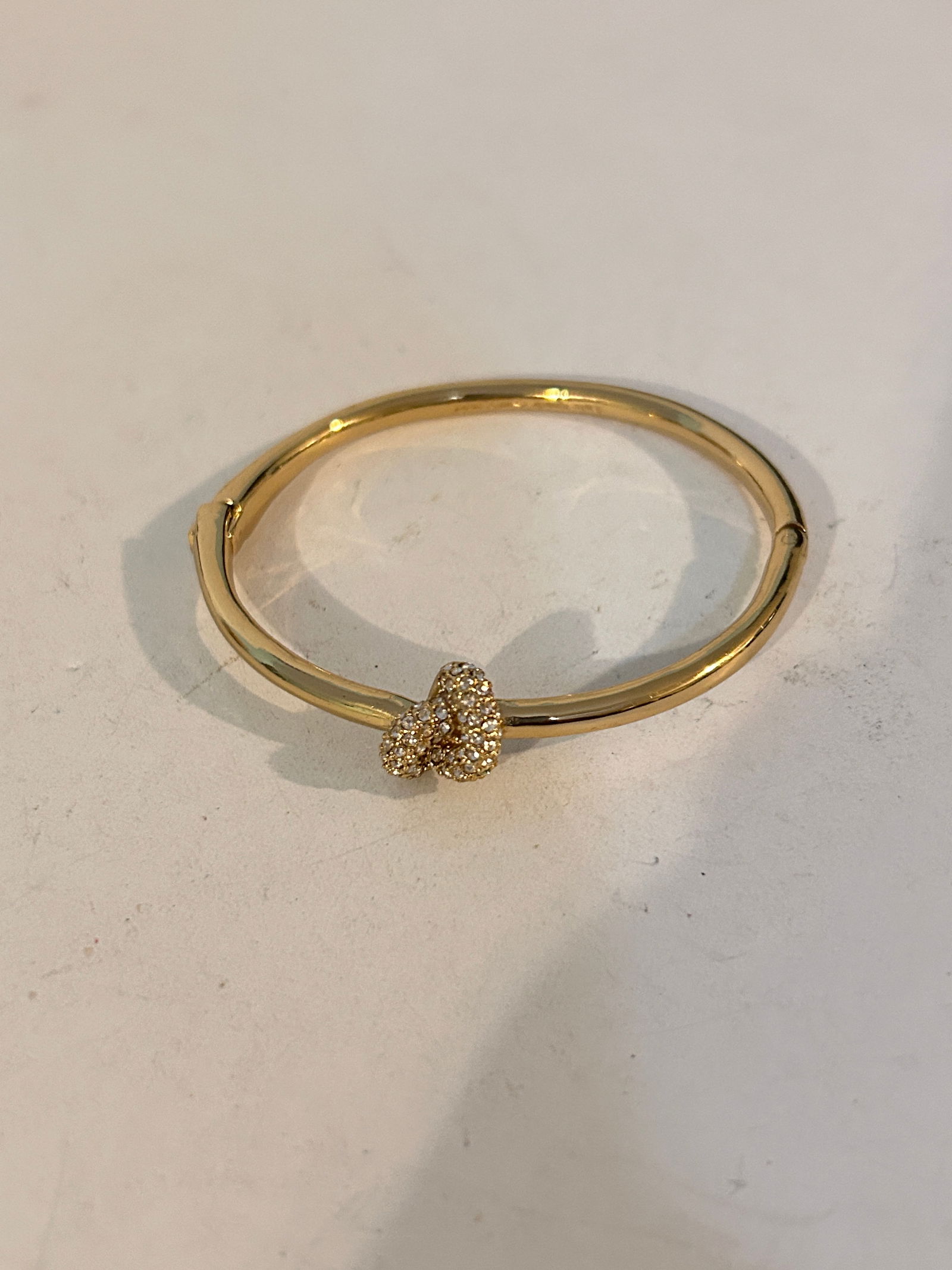 Kate Spade Sailor's Knot- Hinge Bangle Bracelet Gold tone 6 1/2 (1 of 4)