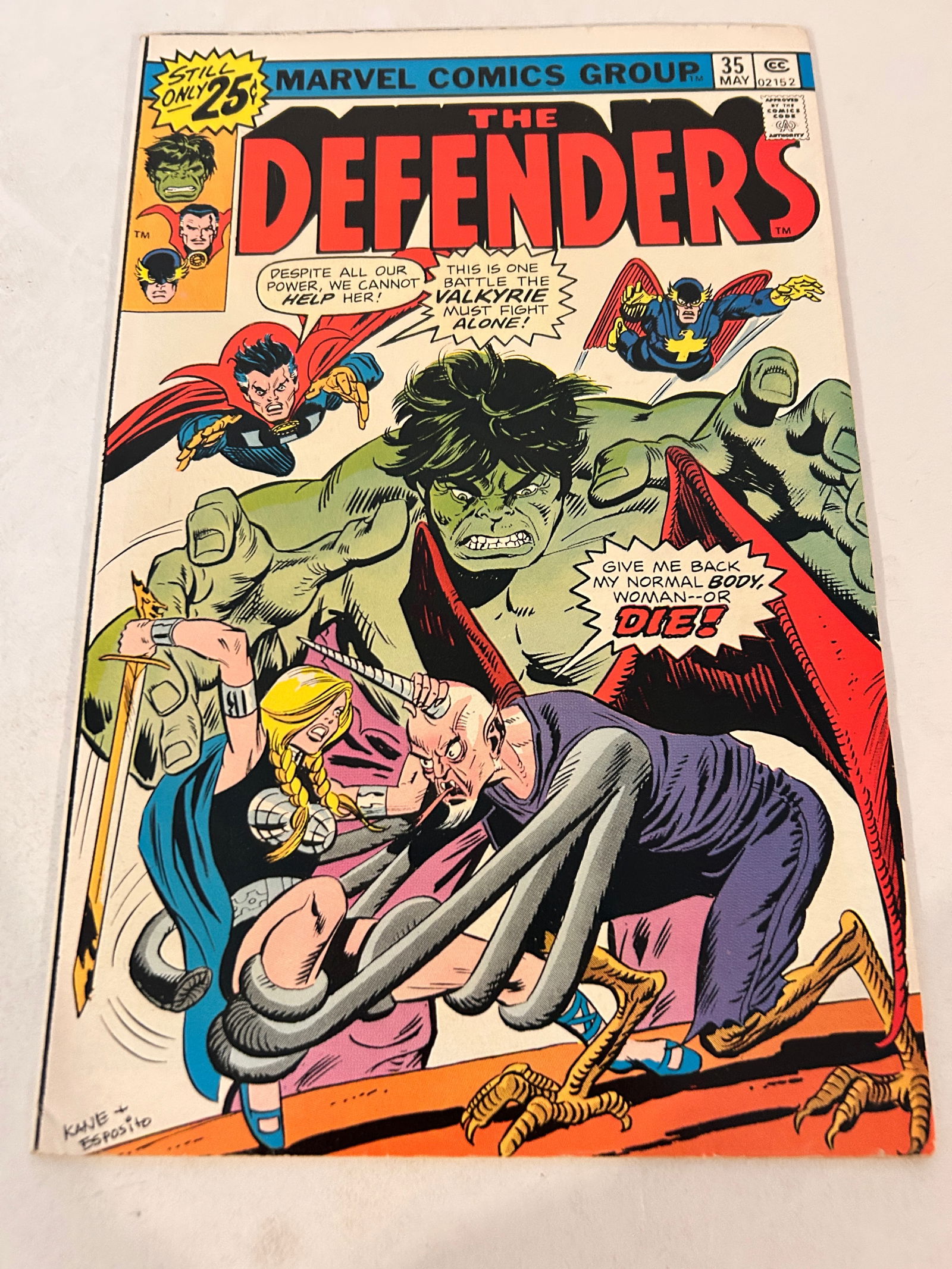 Vintage Comic Book The Defenders # 35 (1 of 2)