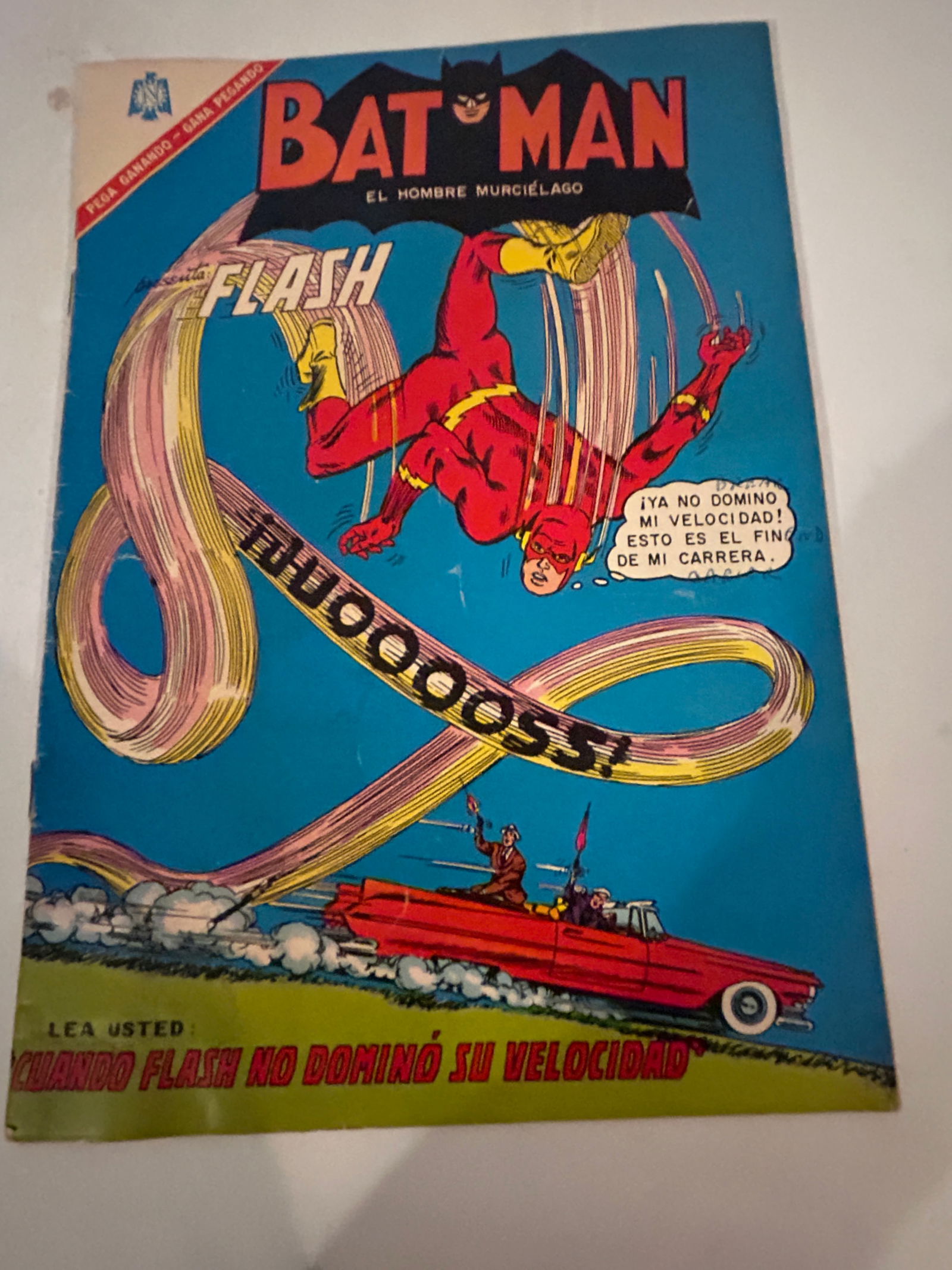 Vintage Comic Book Batman El Hombre (1 of 2)