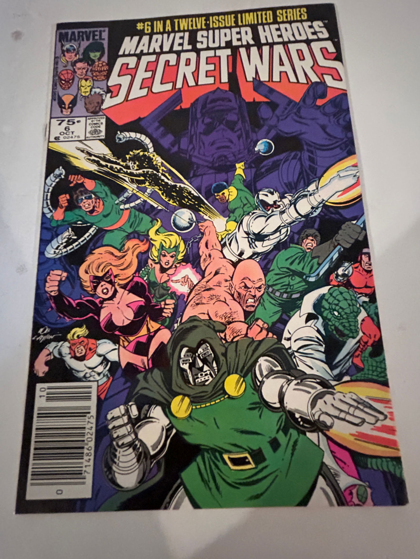 Vintage Comic Book Secret Wars # 6 (1 of 2)