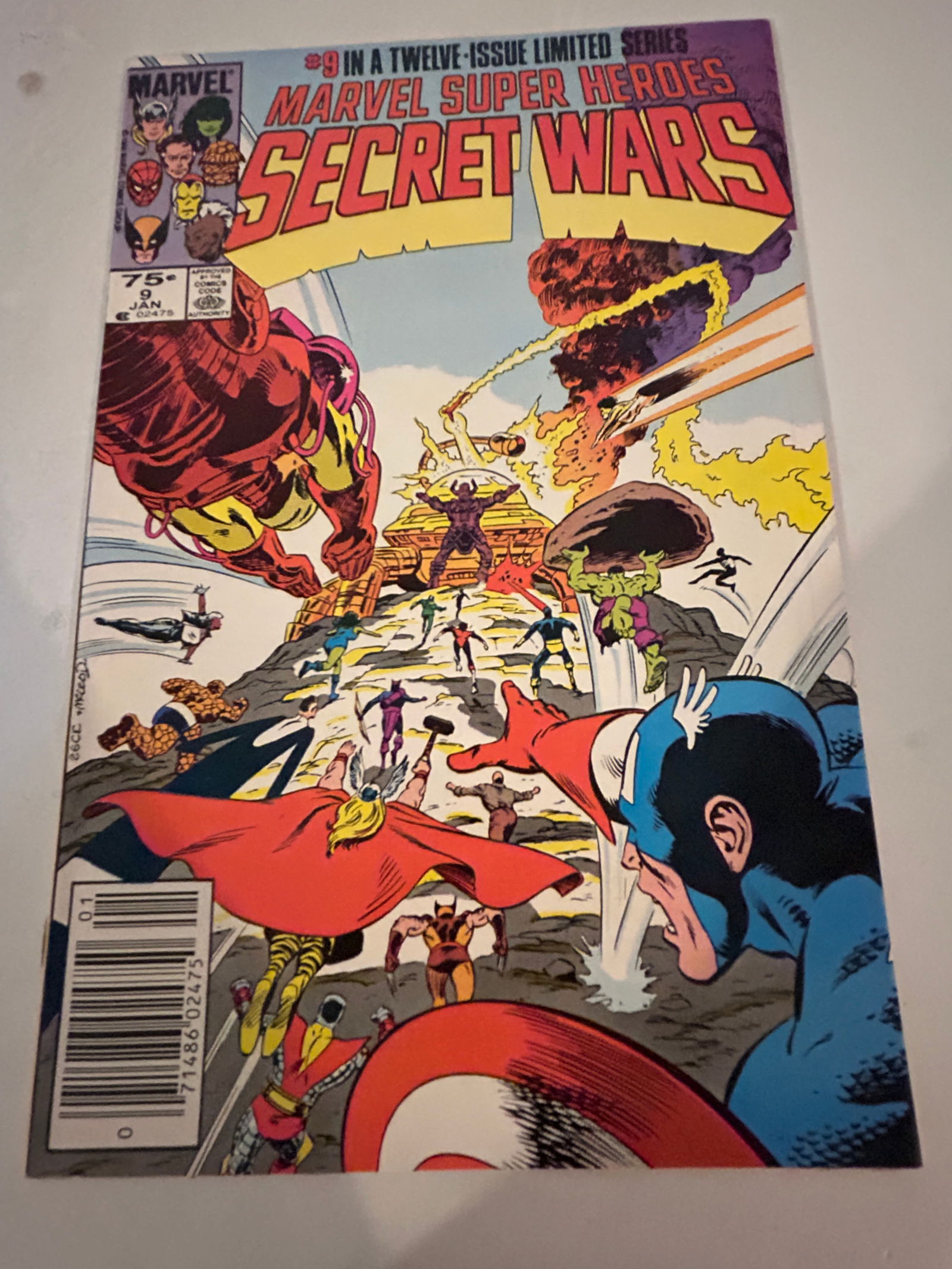 Vintage Comic Book Secret Wars # 9 (1 of 2)