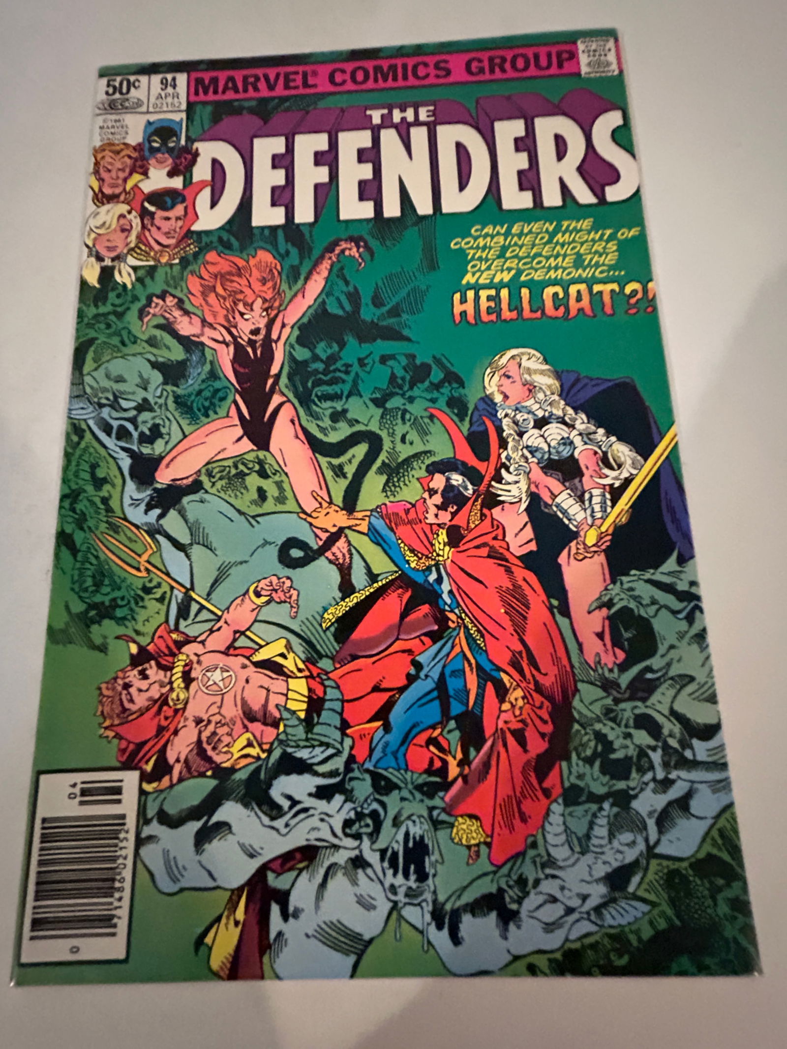Vintage Comic Book the Defenders # 94 (1 of 2)