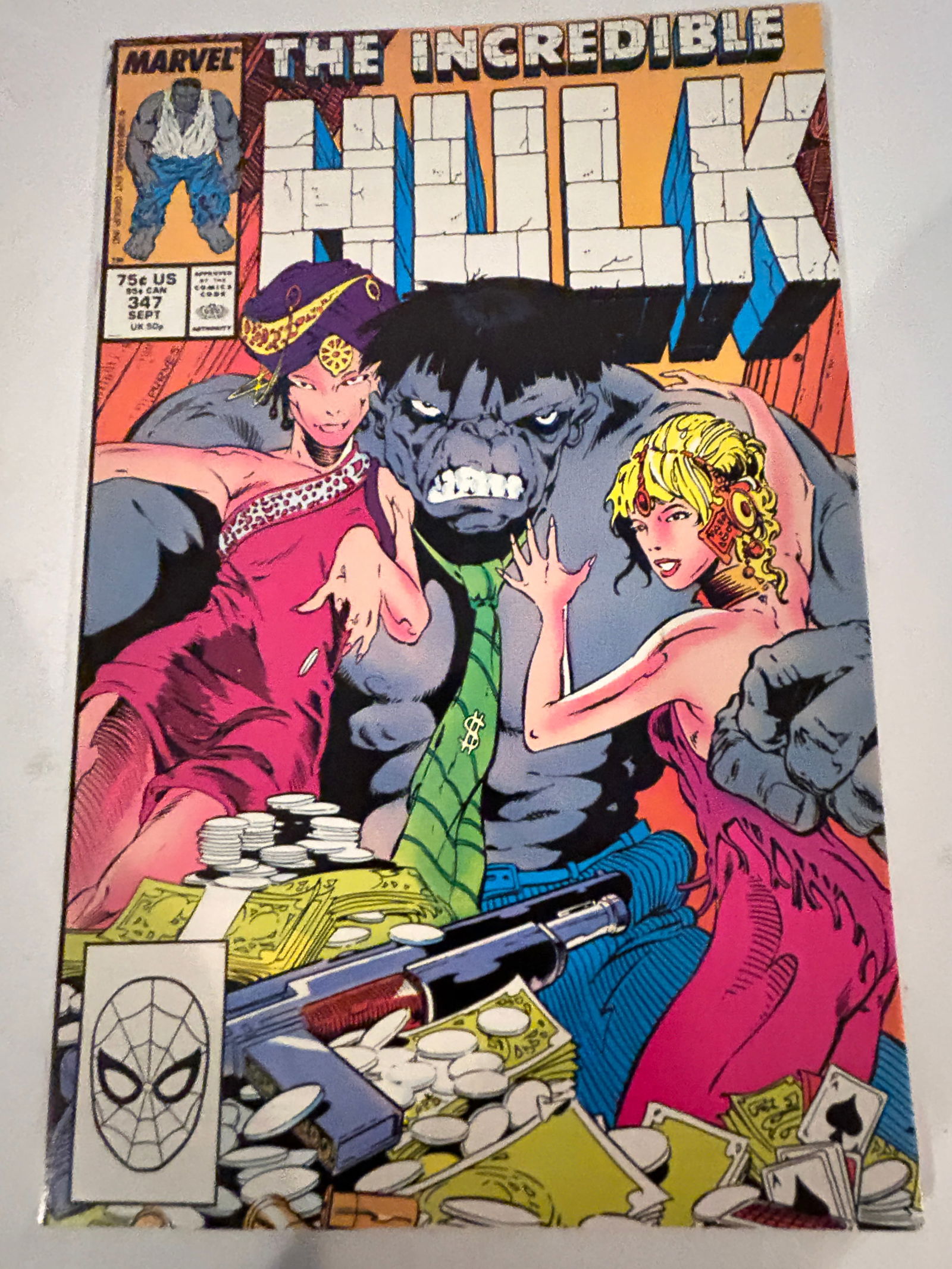 Vintage Comic Book The Incredible Hulk # 347: Vintage Comic Book The Incredible Hulk # 347 Please view all photos as they are part of the description and condition of this Item, Feel free to contact me with questions or picture requests! Used Ite