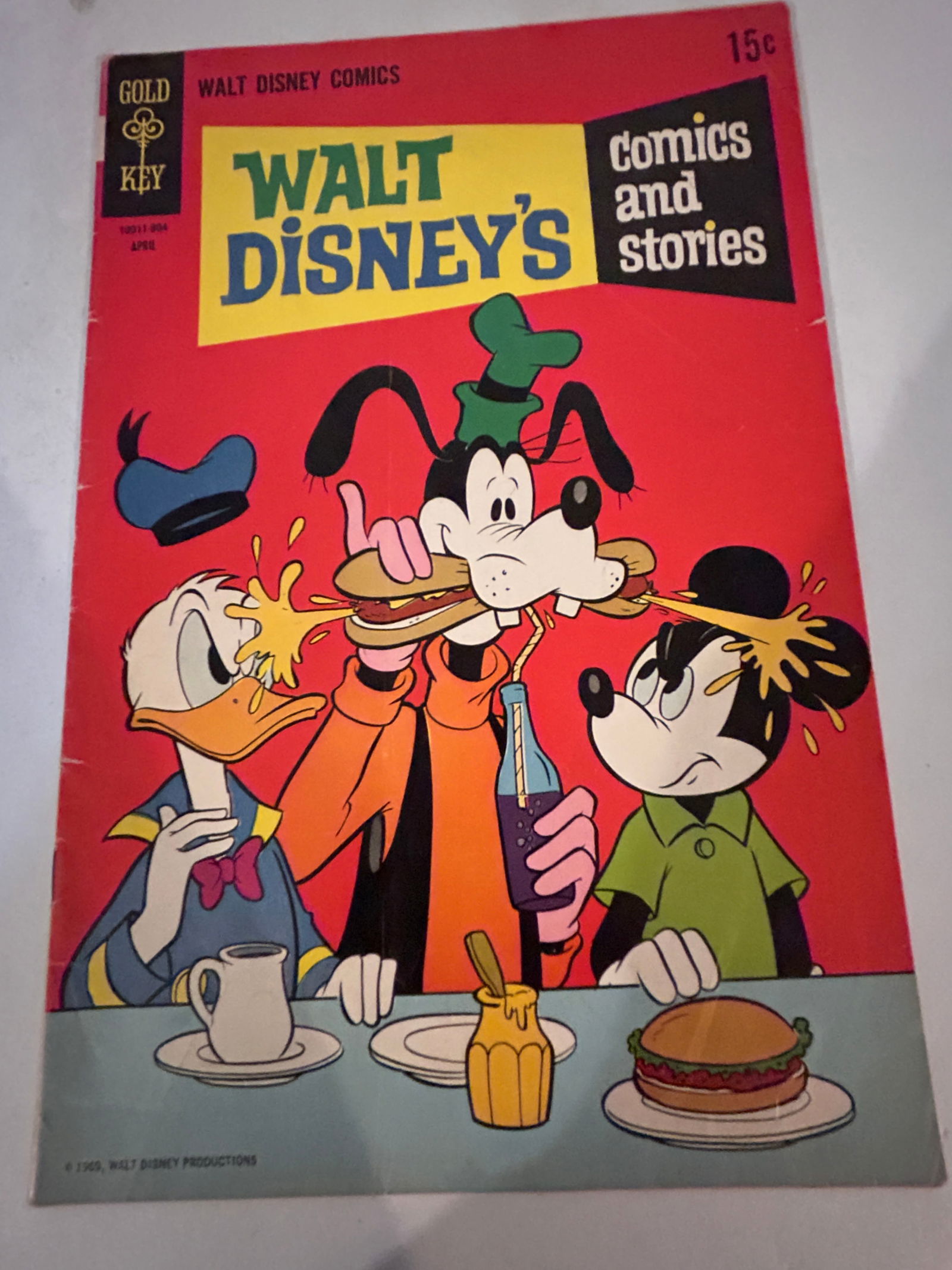 Vintage Comic Book Walt Disneys # 7 comics & stories (1 of 2)