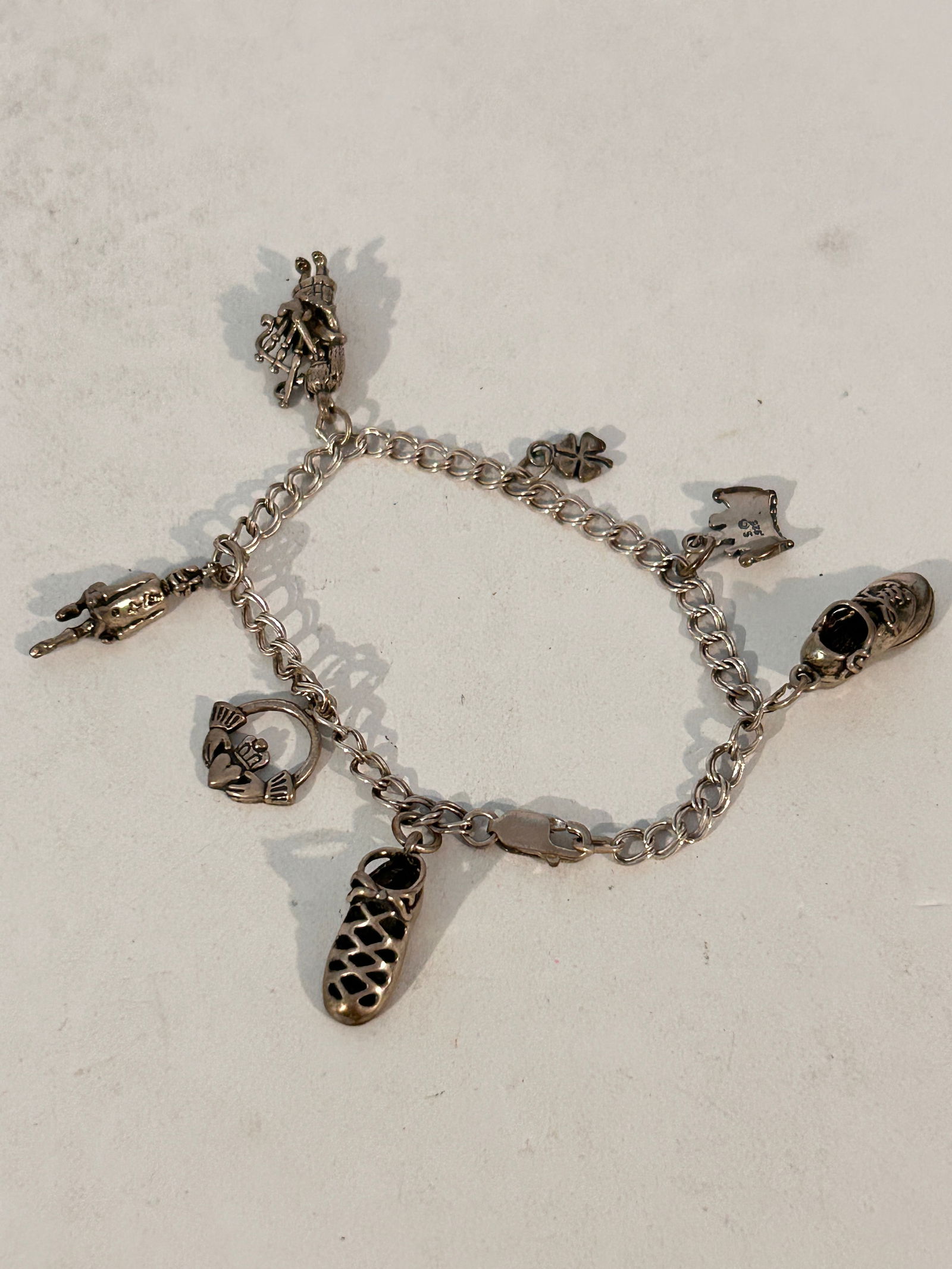 Sterling Silver Ireland Loaded Charm Bracelet 7 Charms Irish 7?? 20 grams (1 of 4)