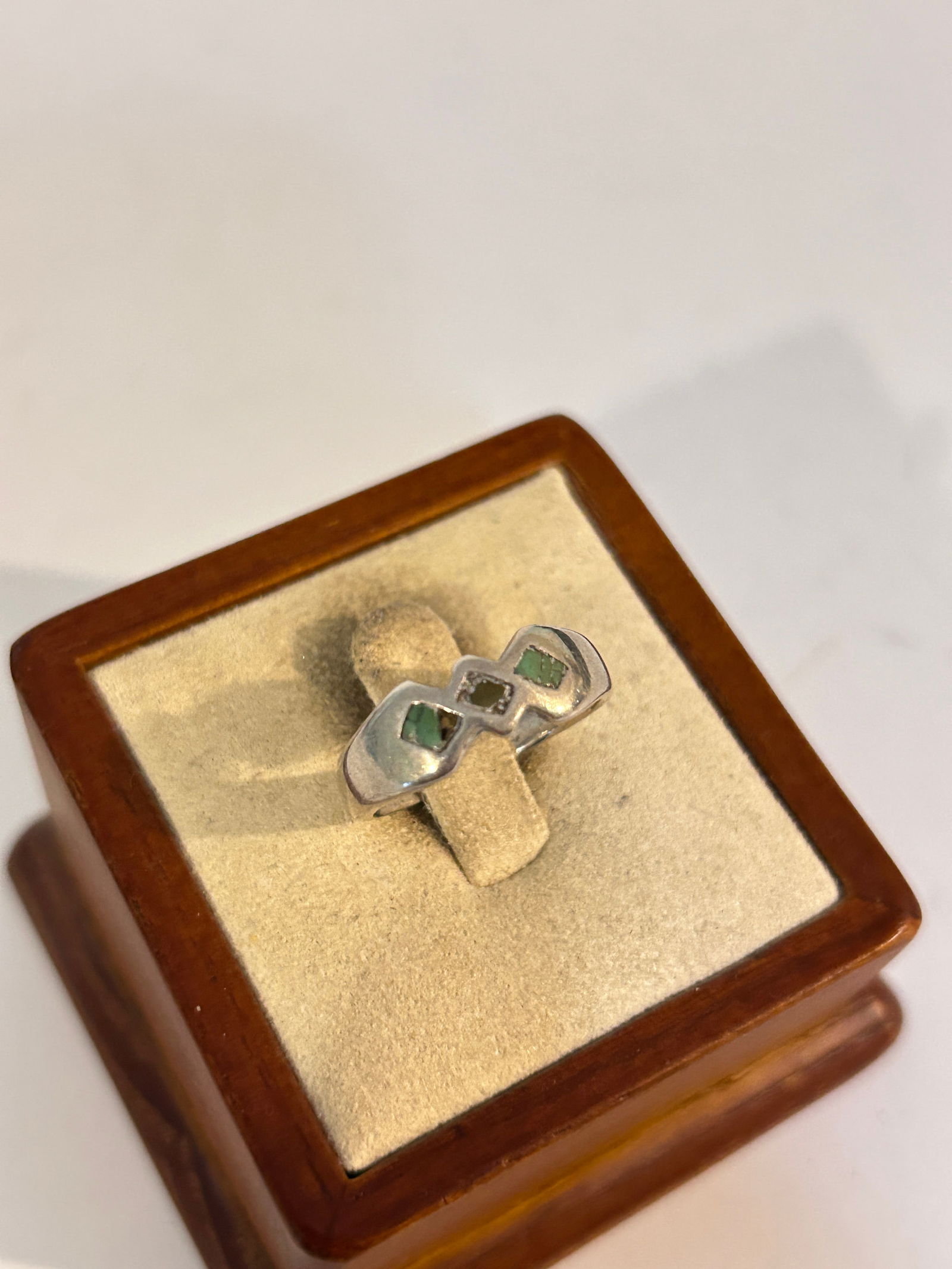 Vintage Sterling Silver Ring sz 6 missing part of the stone (1 of 4)