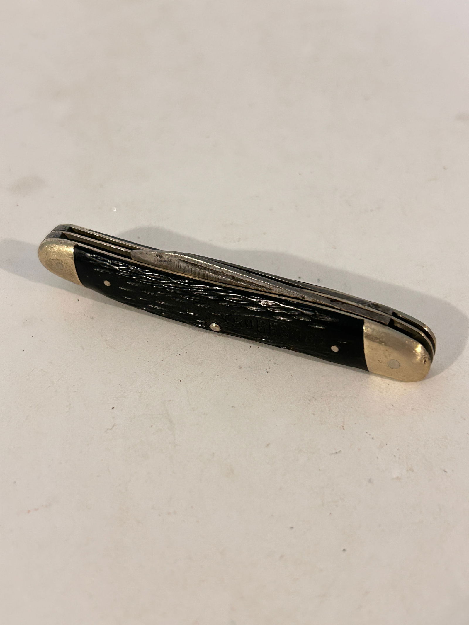Vintage Robeson Shuredge 2-blade Pocket Knife 623 (1 of 5)