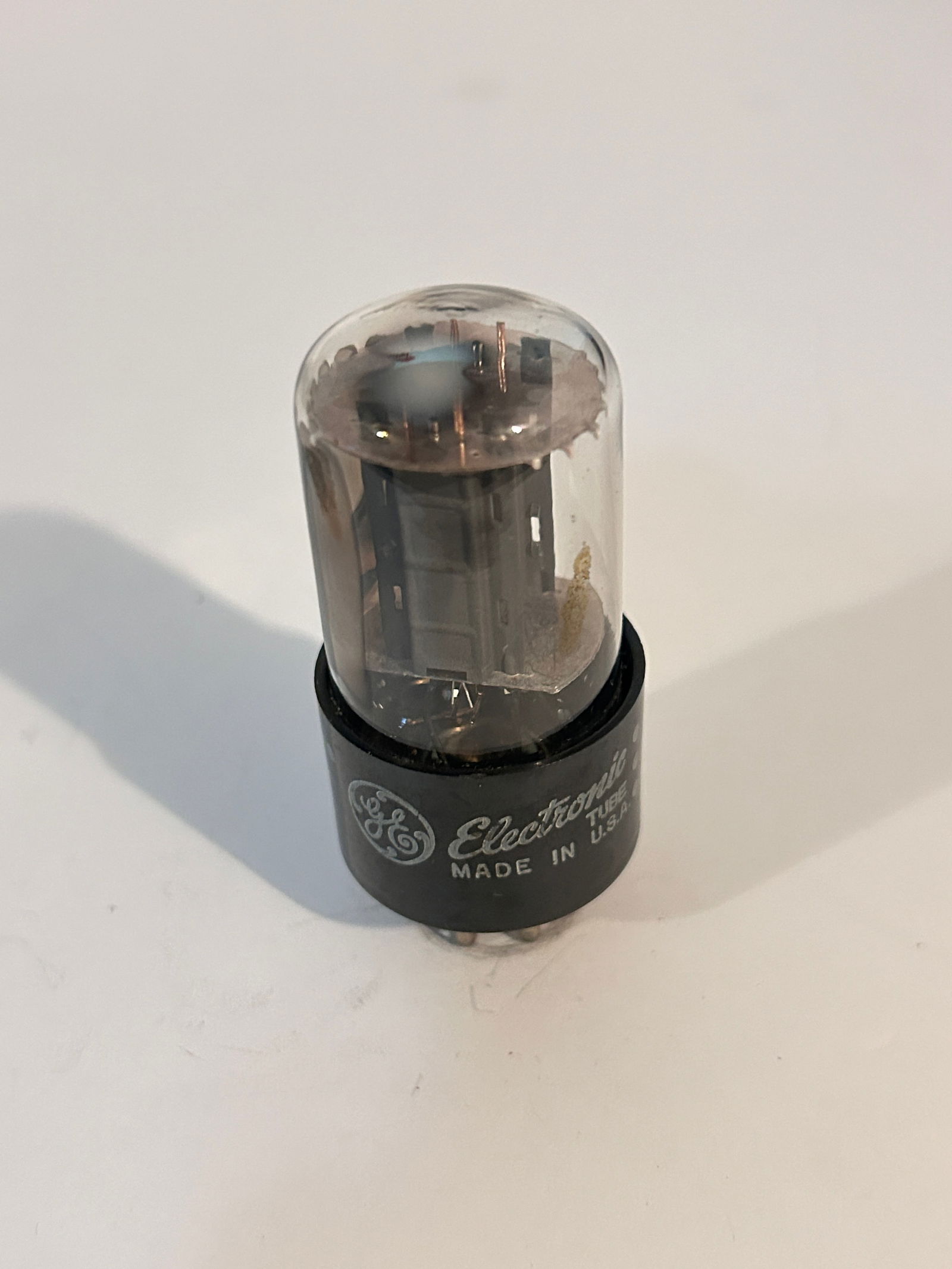 Vintage 6SN7GTB GE Vacuum Tube Tested: Vintage 6SN7GTB GE Vacuum Tube Tested Please view all photos as they are part of the description and condition of this Item, Feel free to contact me with questions or picture requests! Used Item AS IS