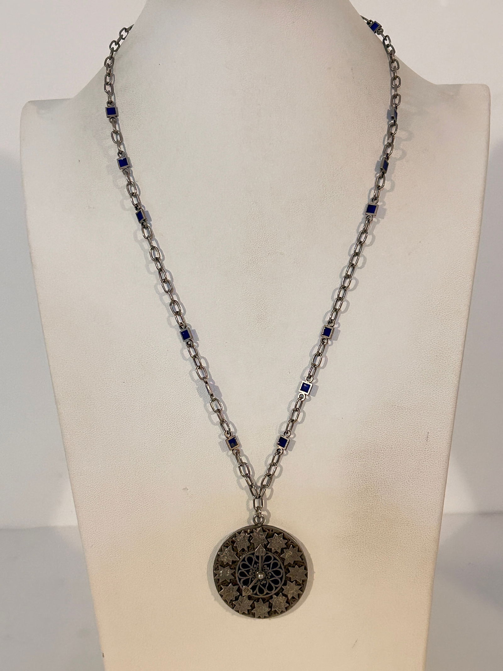 Vintage Sterling Silver Clock pendant Necklace sz 24" 27 grams Please view all photos as they are (1 of 6)