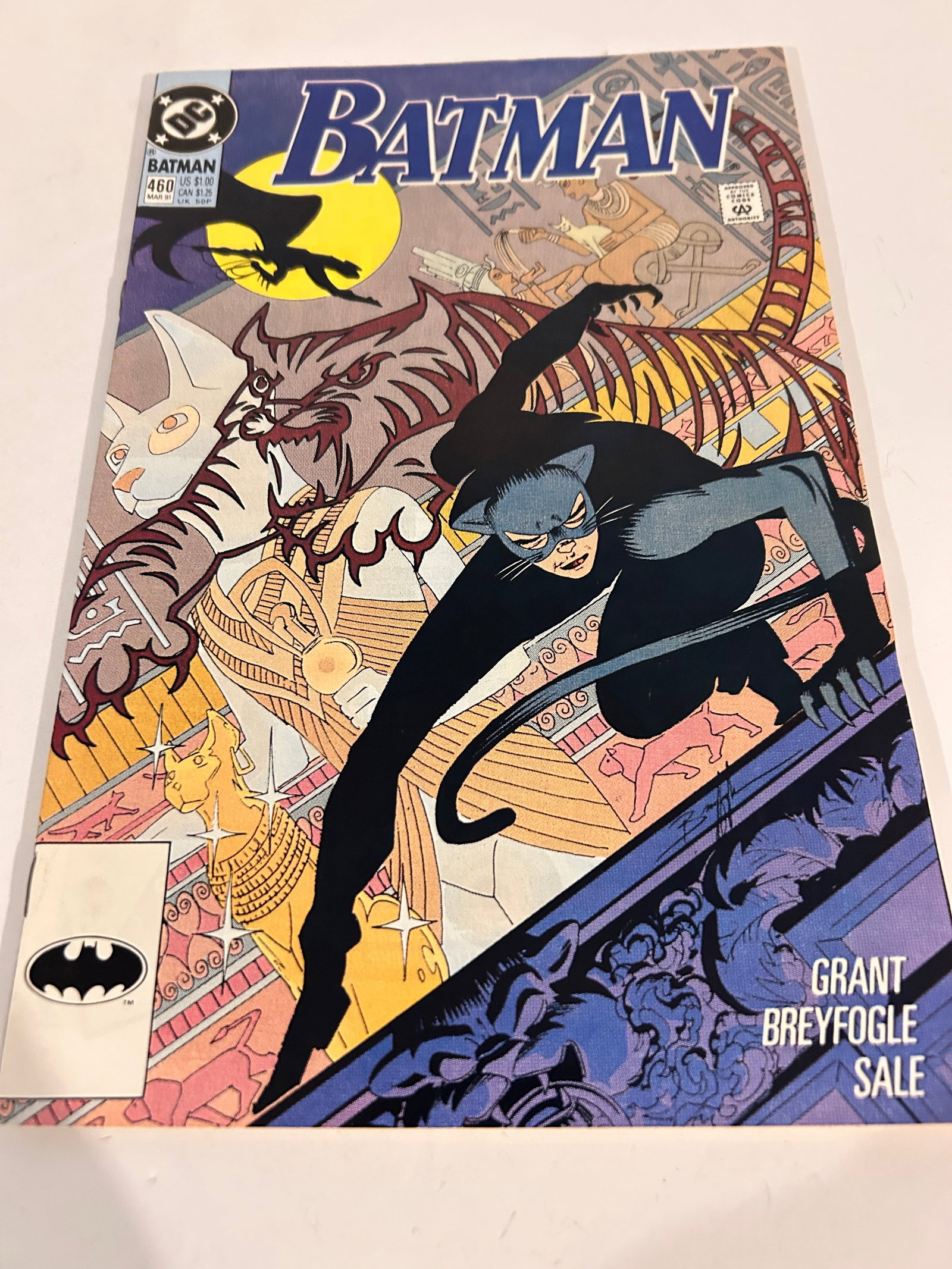 Vintage Comic Book Batman # 460: Vintage Comic Book Batman # 460 Please view all photos as they are part of the description and condition of this Item, Feel free to contact me with questions or picture requests! Used Item AS IS
